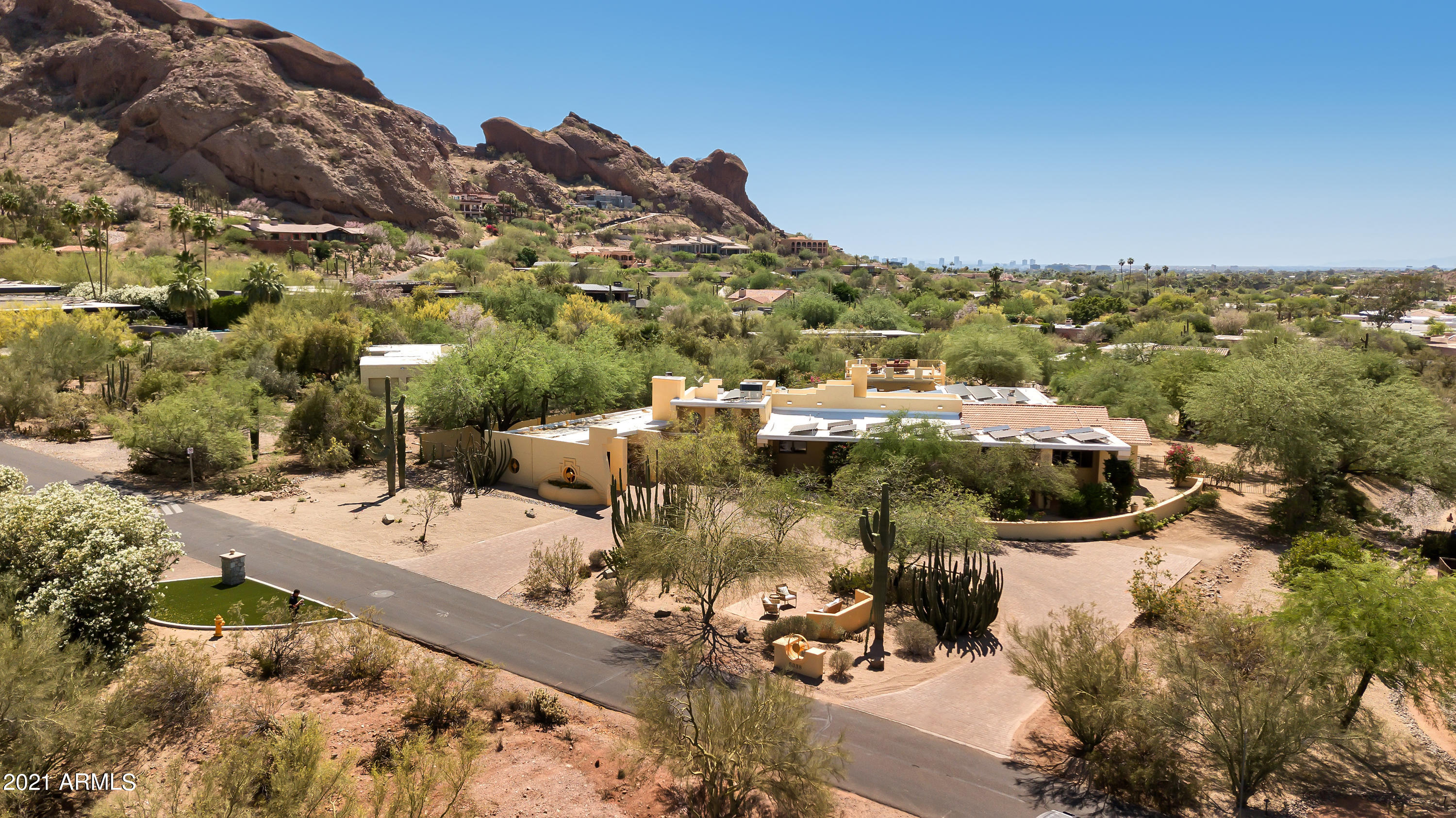 STARLIGHT GARDENS - Residential