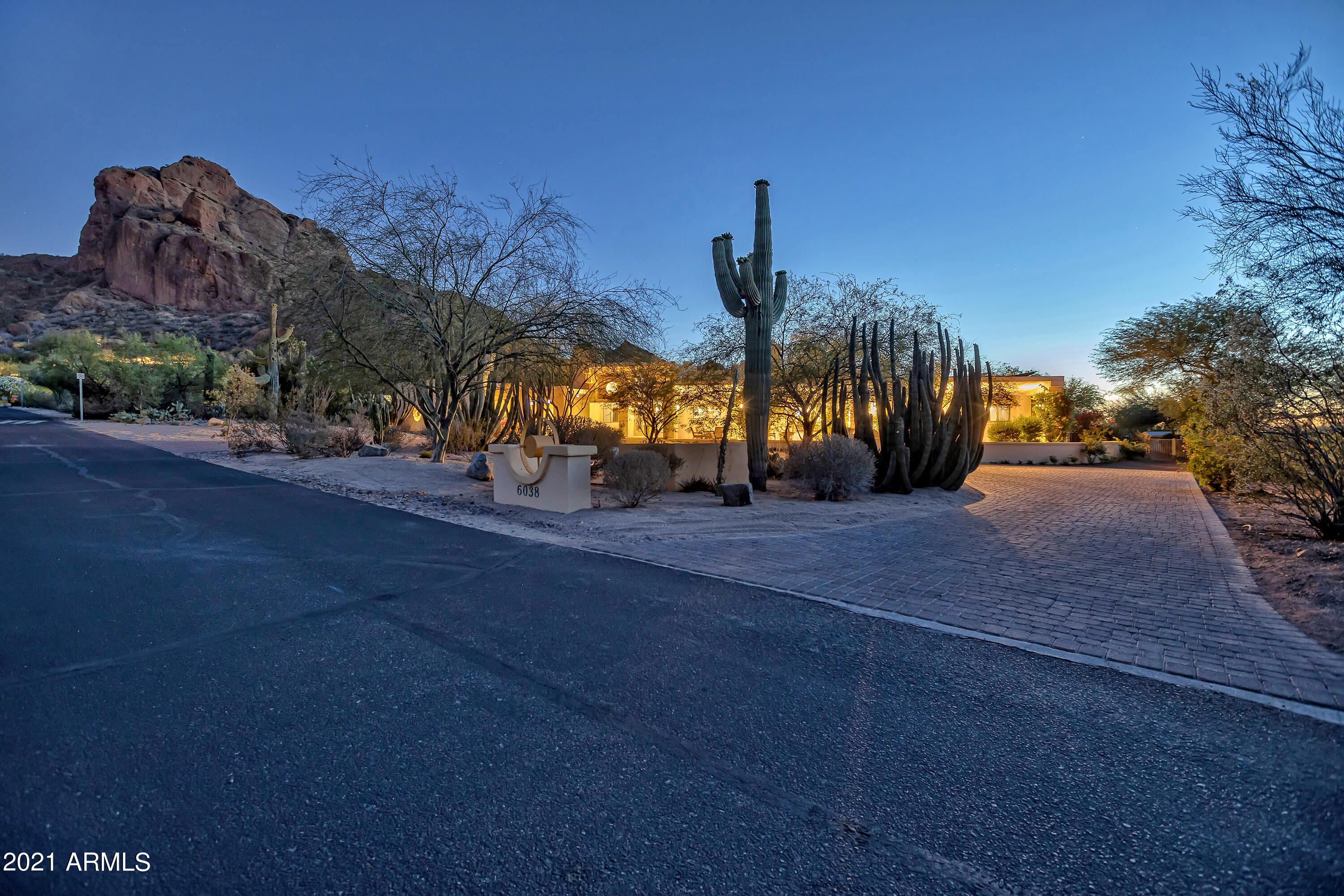 STARLIGHT GARDENS - Residential