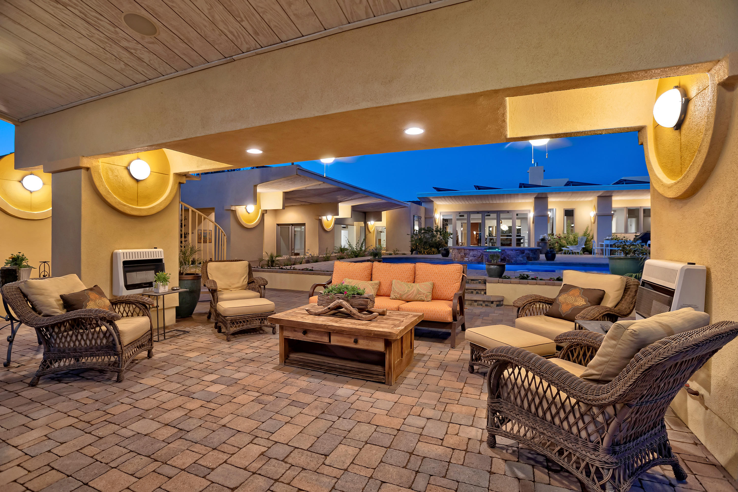 STARLIGHT GARDENS - Residential