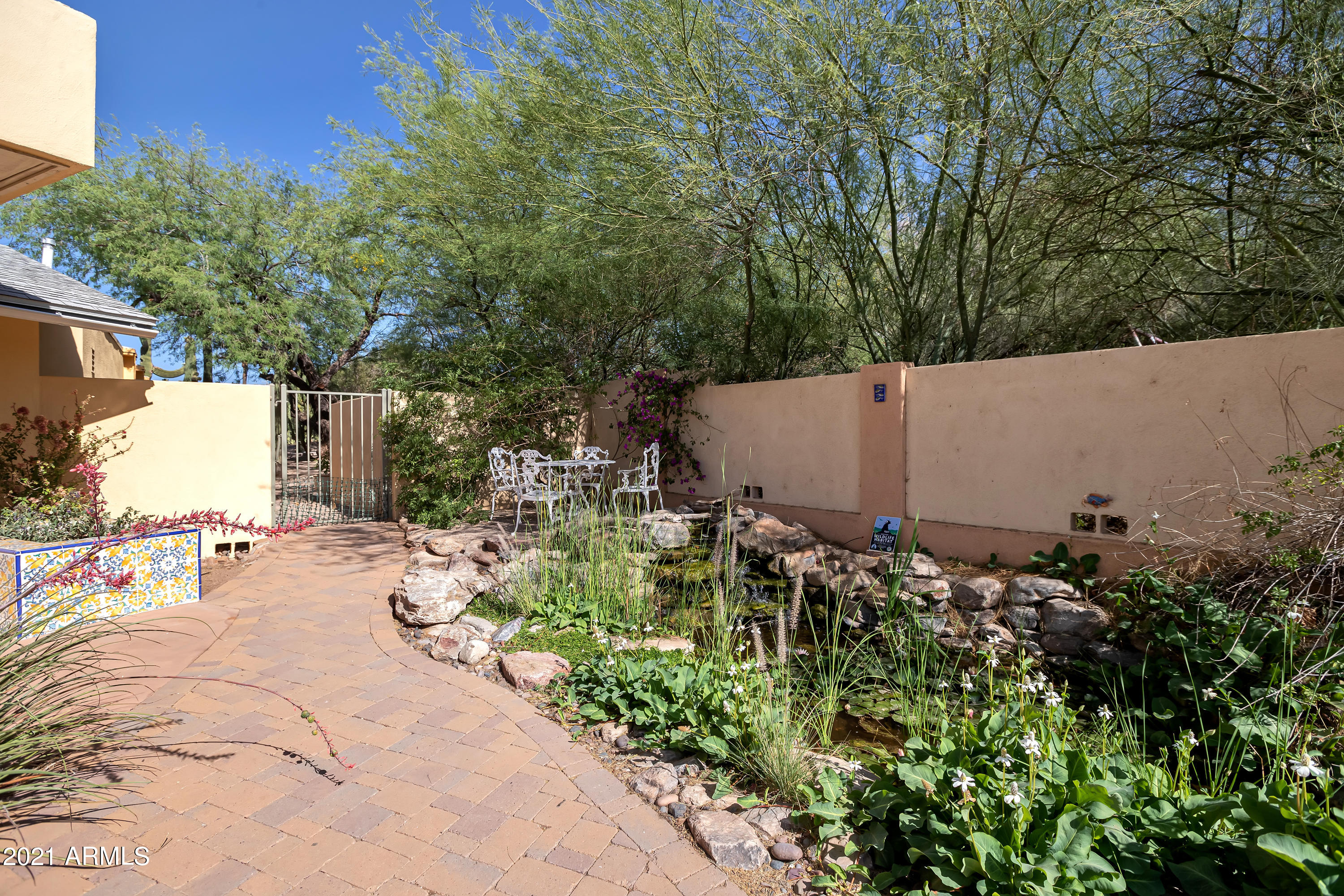 STARLIGHT GARDENS - Residential