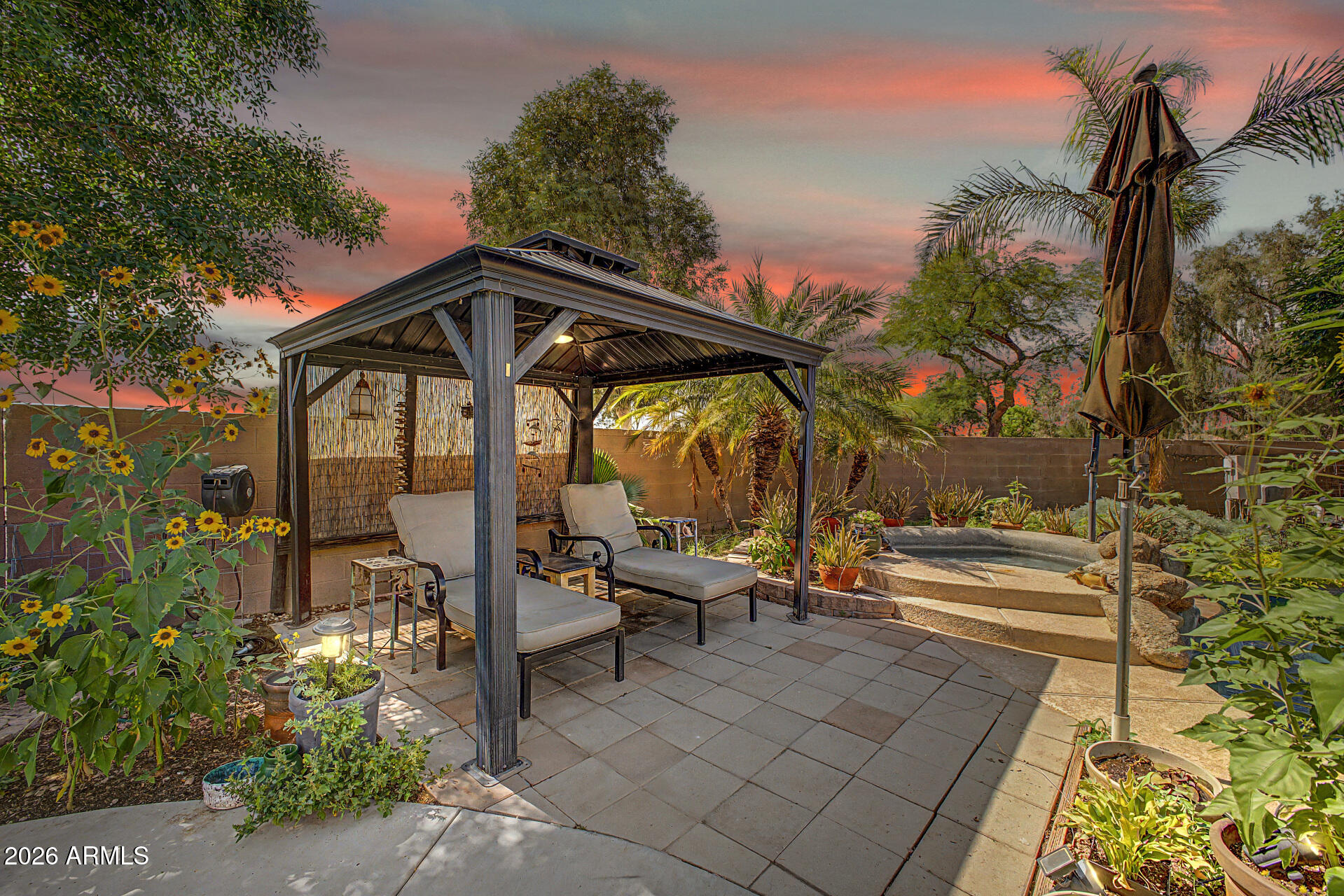 VILLAGES AT QUEEN CREEK - Residential