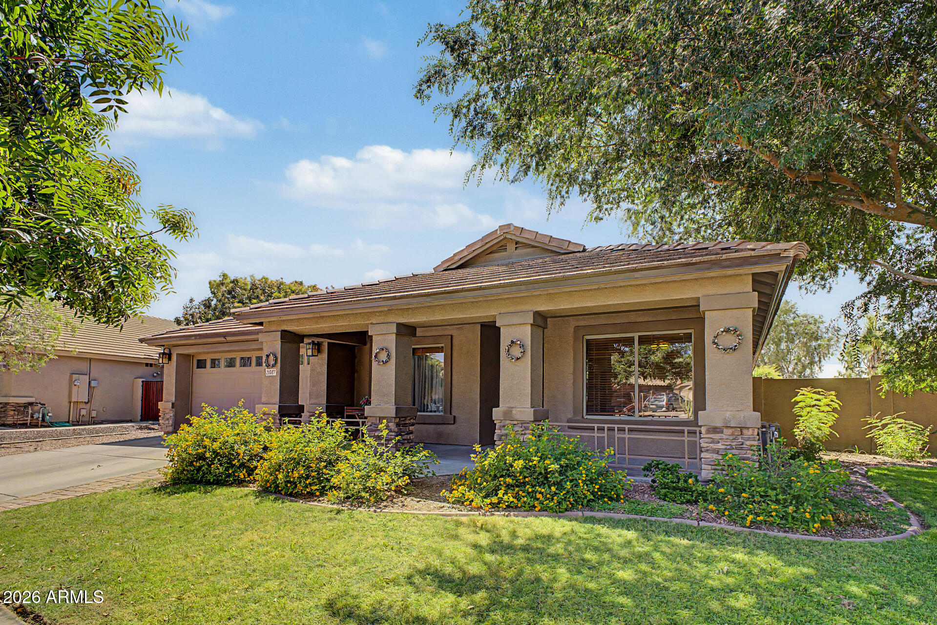 VILLAGES AT QUEEN CREEK - Residential