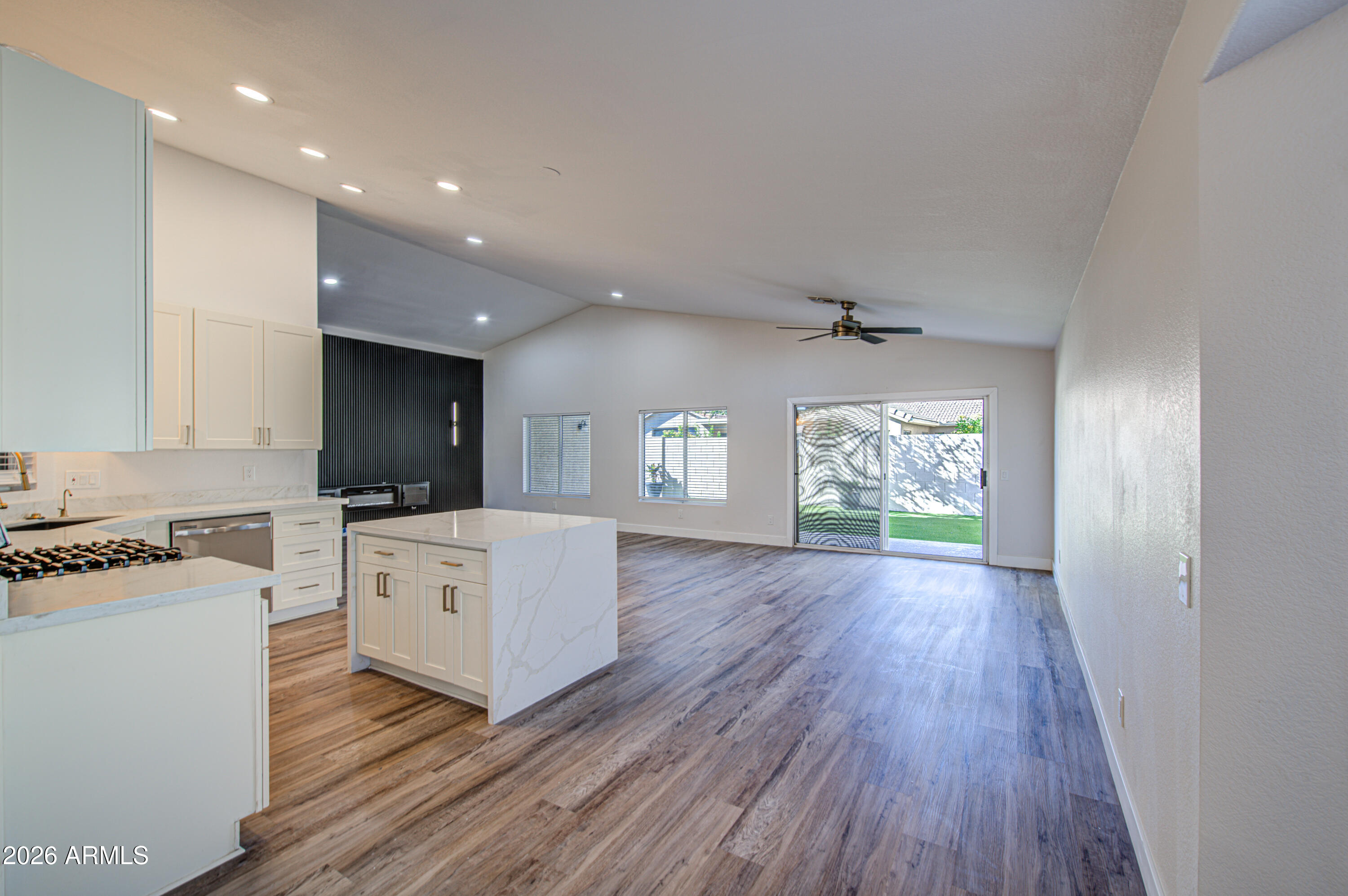 PEBBLECREEK UNIT TWENTY - Residential