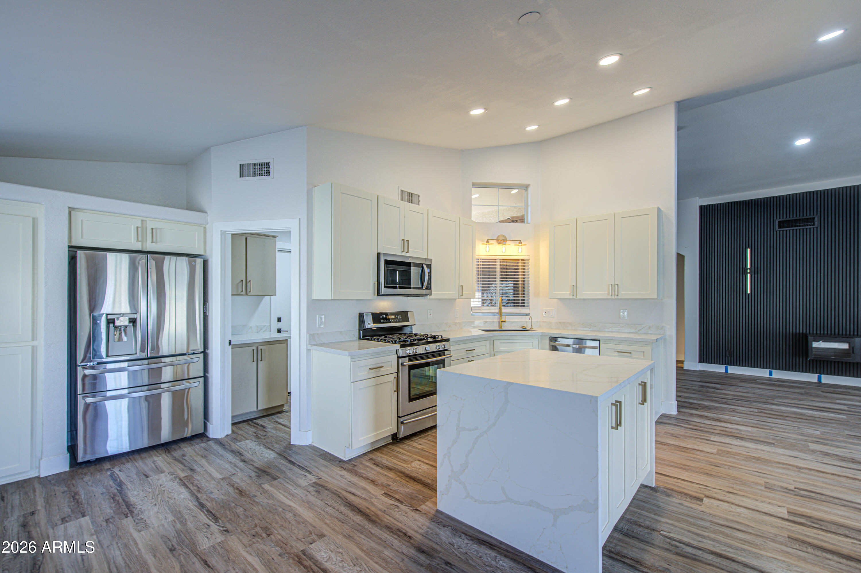 PEBBLECREEK UNIT TWENTY - Residential