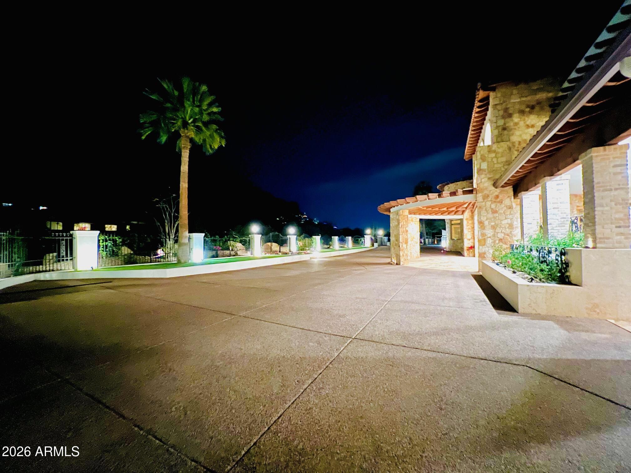 CAMELBACK MOUNTAIN ESTATES PLAT 1 - Residential