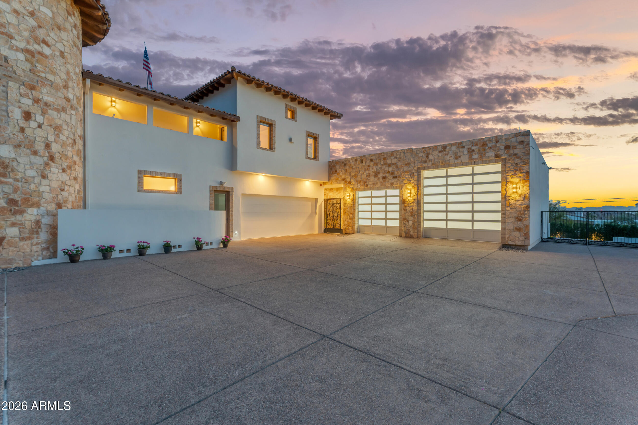 CAMELBACK MOUNTAIN ESTATES PLAT 1 - Residential