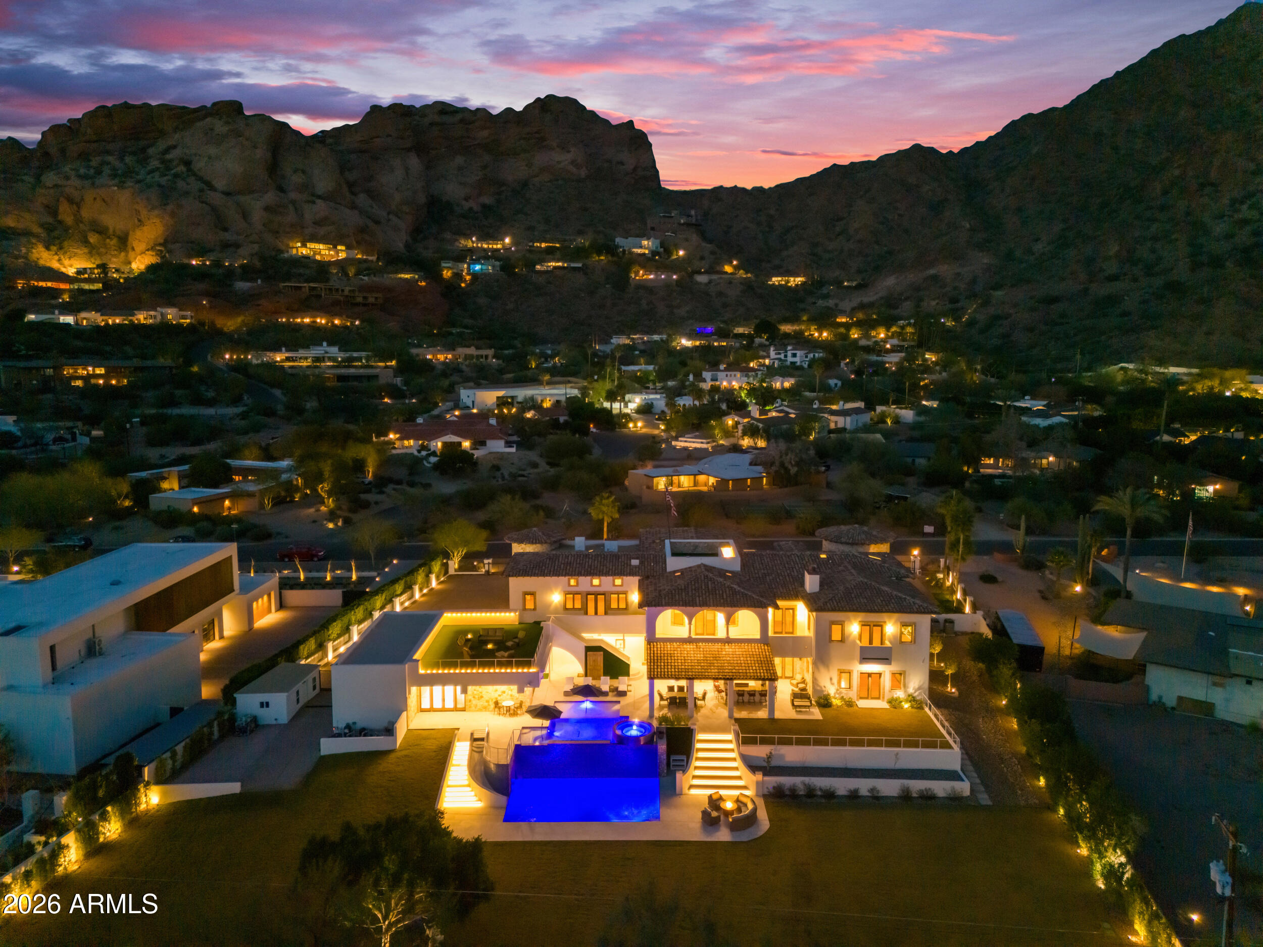 CAMELBACK MOUNTAIN ESTATES PLAT 1 - Residential