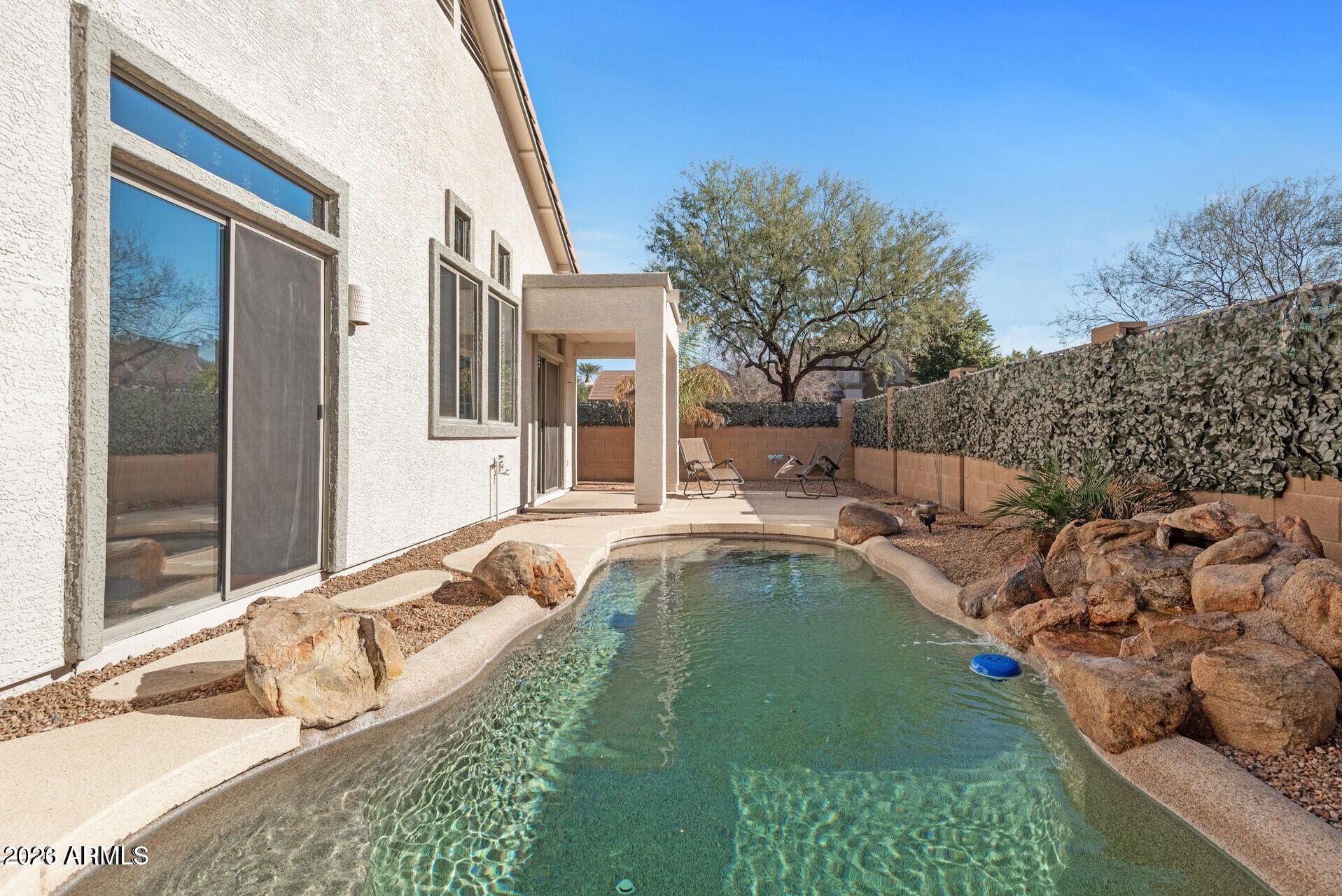 PALM VALLEY PARCEL 5 REPLAT - Residential