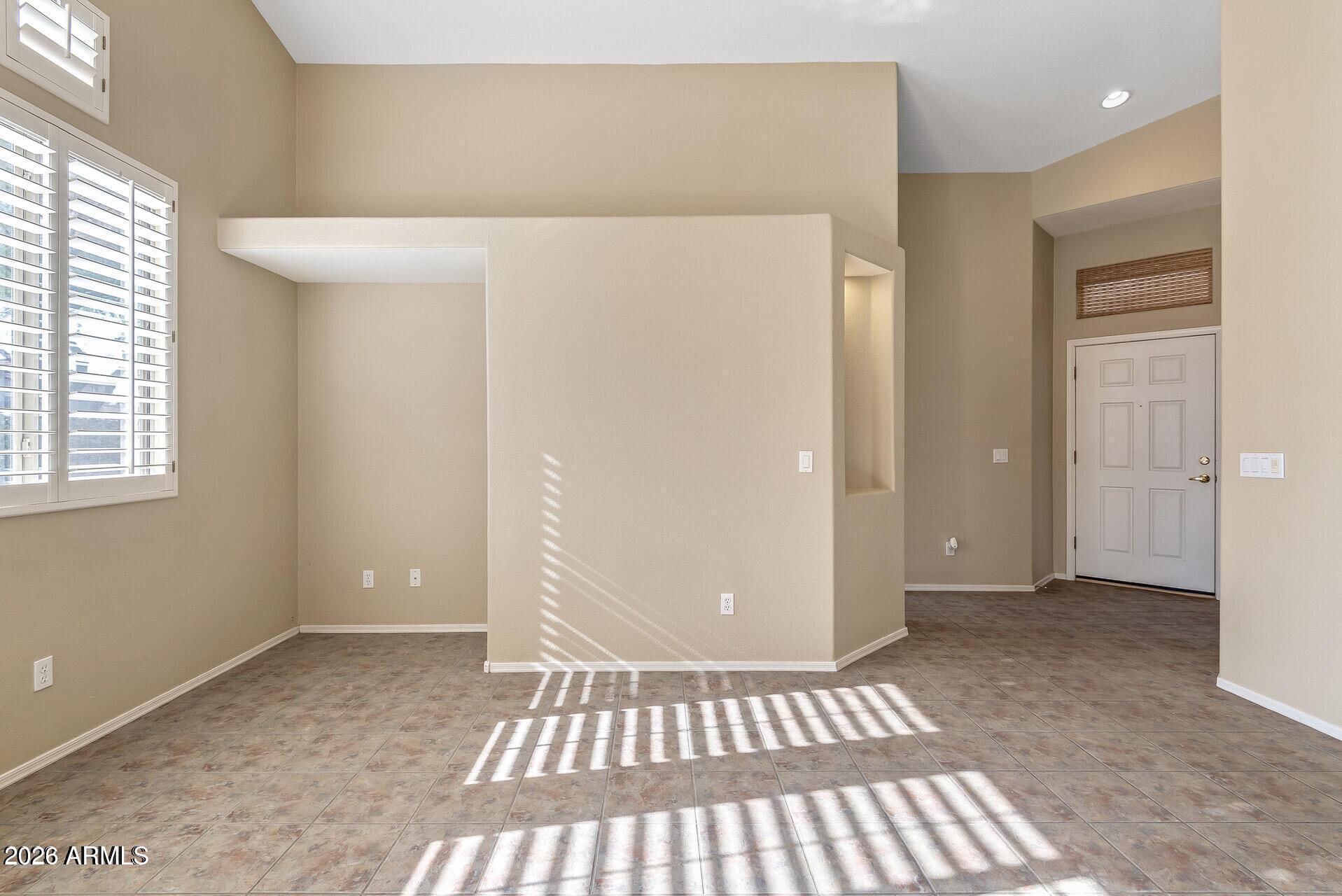 PALM VALLEY PARCEL 5 REPLAT - Residential