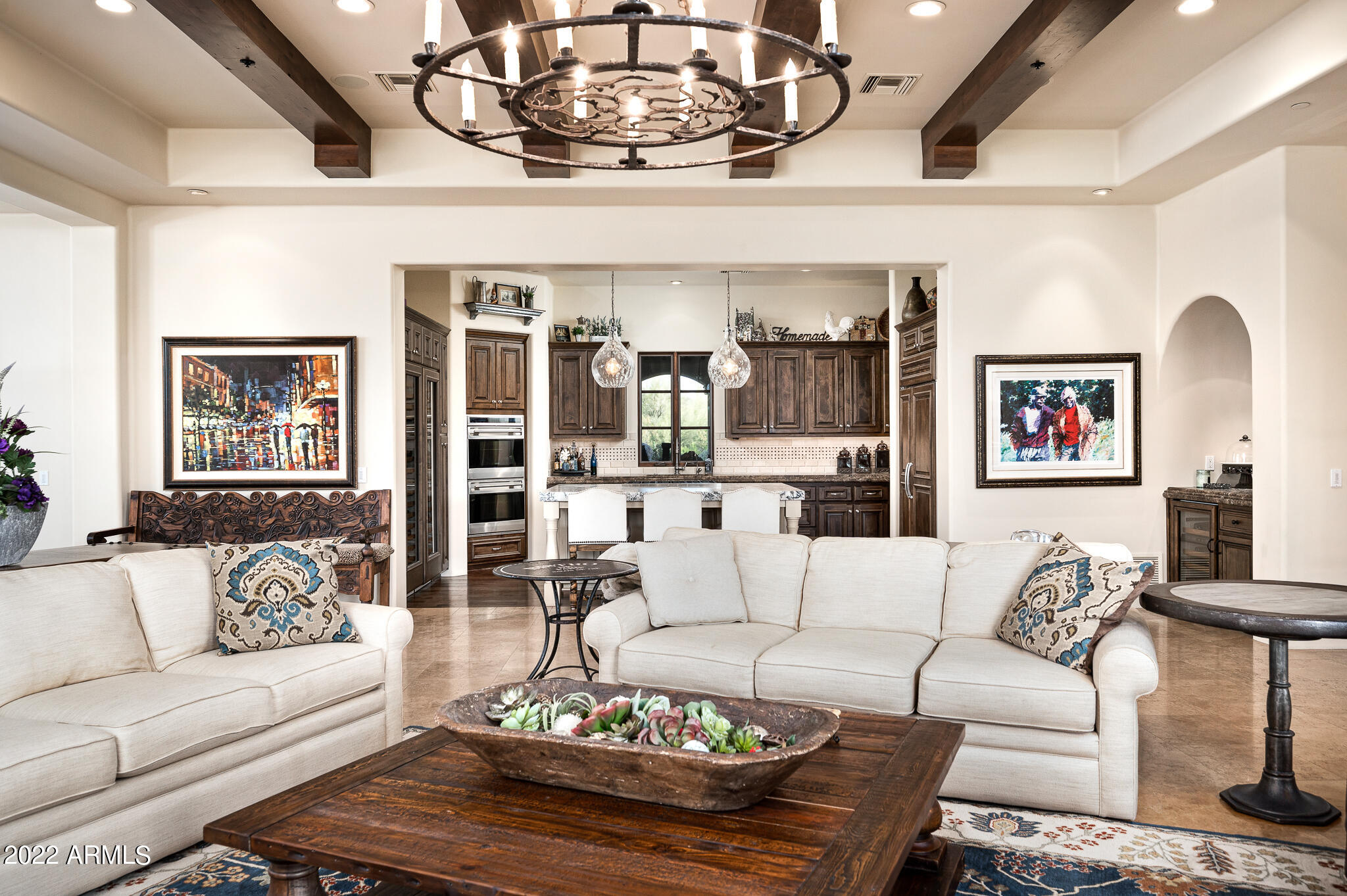 WHISPER ROCK - Residential