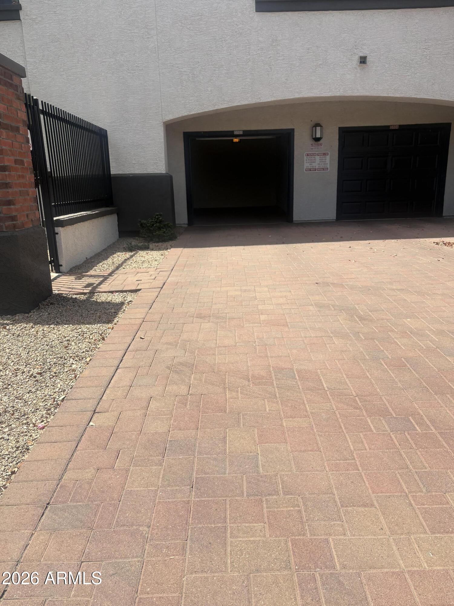 BRICK COMMONS CONDOMINIUM - Residential