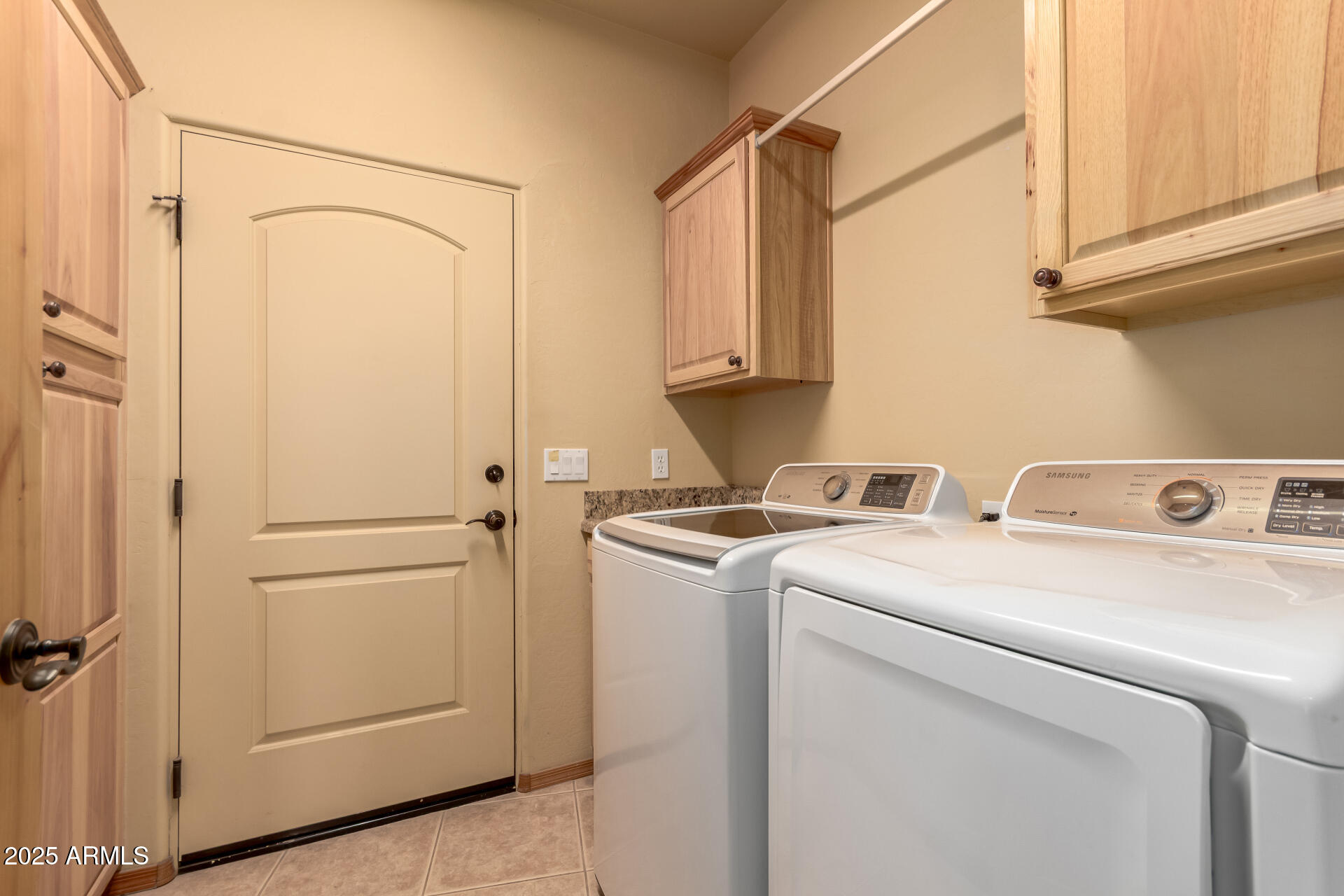 ARIZONA CITY UNIT TEN - Residential