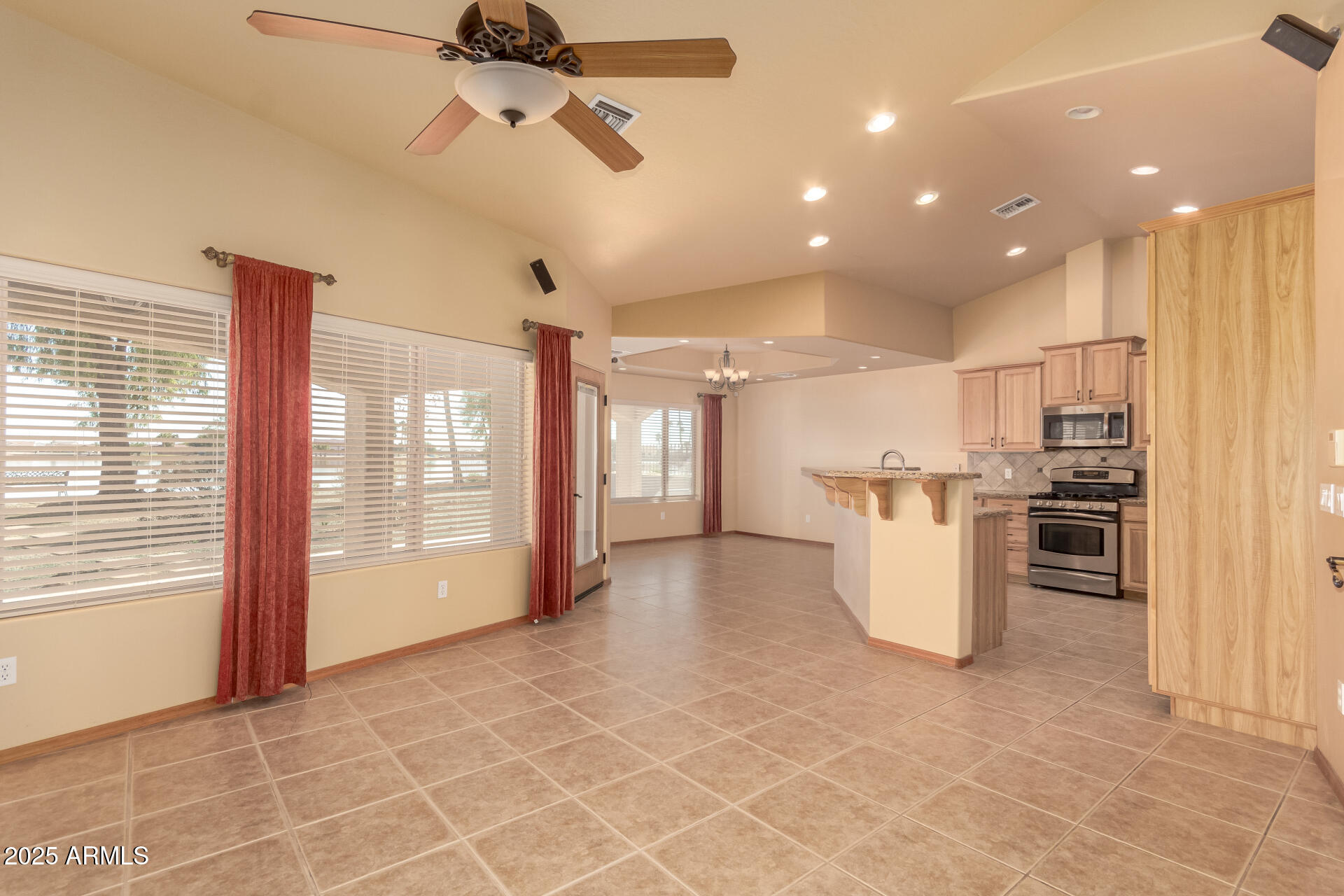 ARIZONA CITY UNIT TEN - Residential