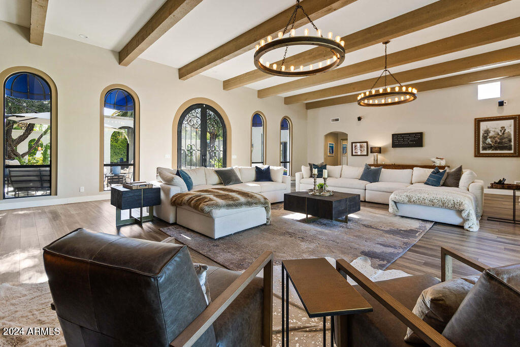 CAMELBACK COUNTRY CLUB ESTATES 2 AMENDED - Residential