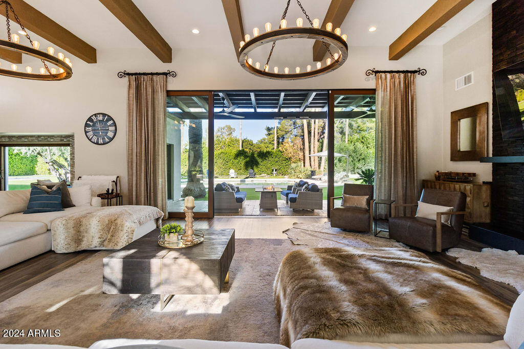 CAMELBACK COUNTRY CLUB ESTATES 2 AMENDED - Residential