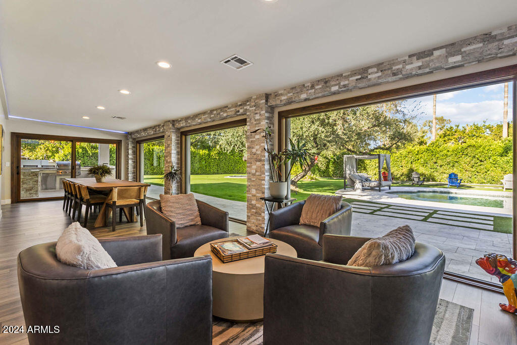 CAMELBACK COUNTRY CLUB ESTATES 2 AMENDED - Residential