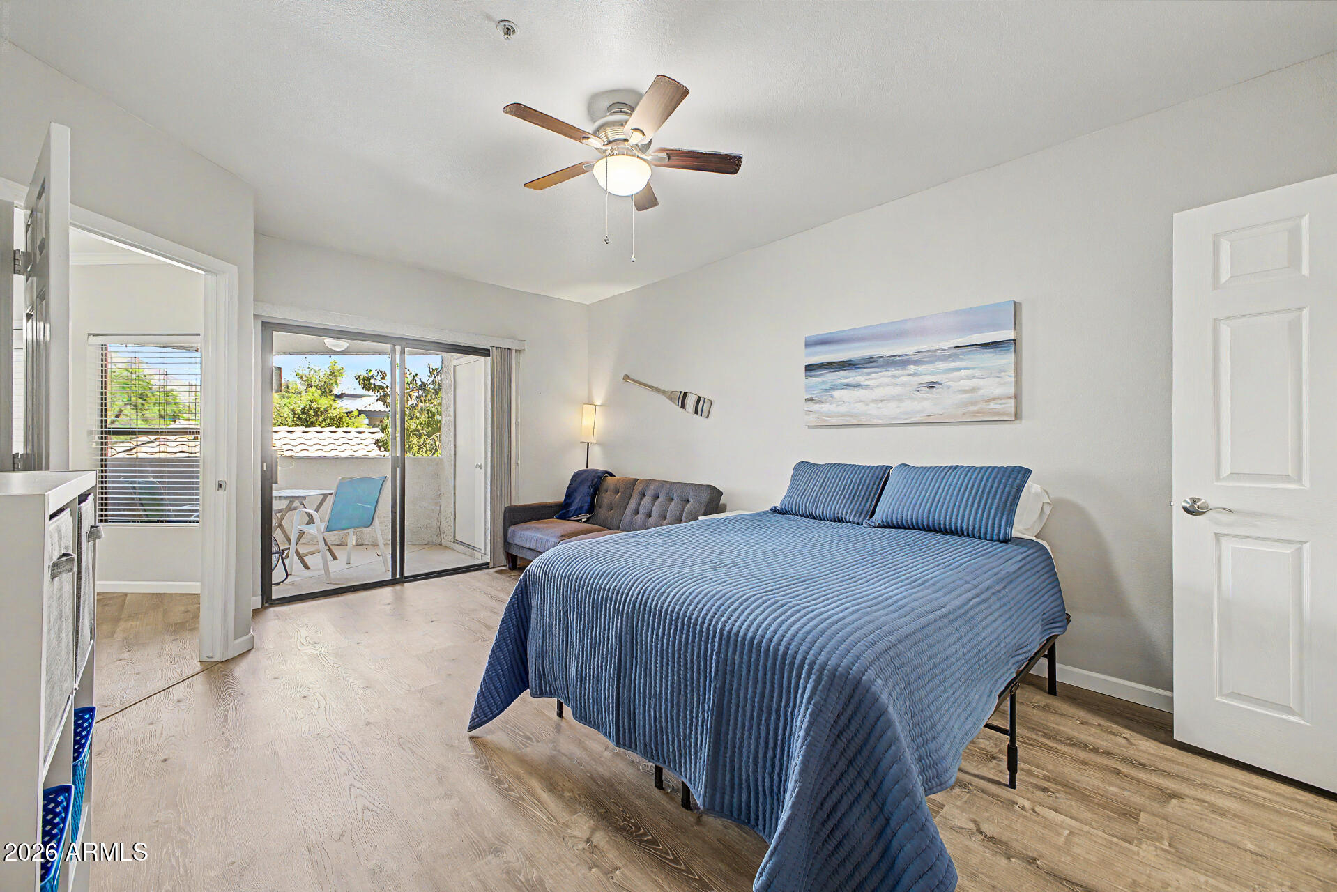 SIGNATURE SCOTTSDALE CONDOMINIUM - Residential