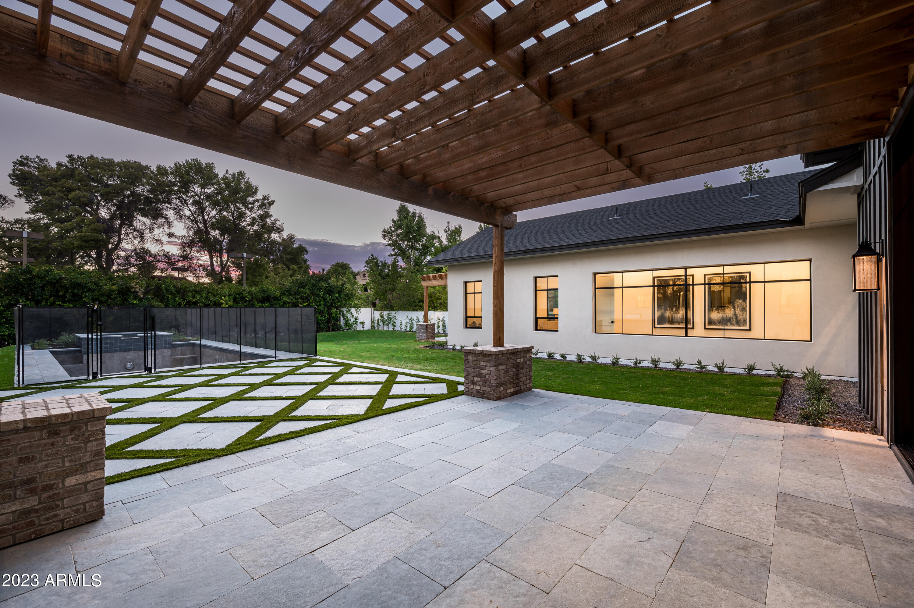 ORANGEWOOD LOT 20 BLOCK 5 - Residential