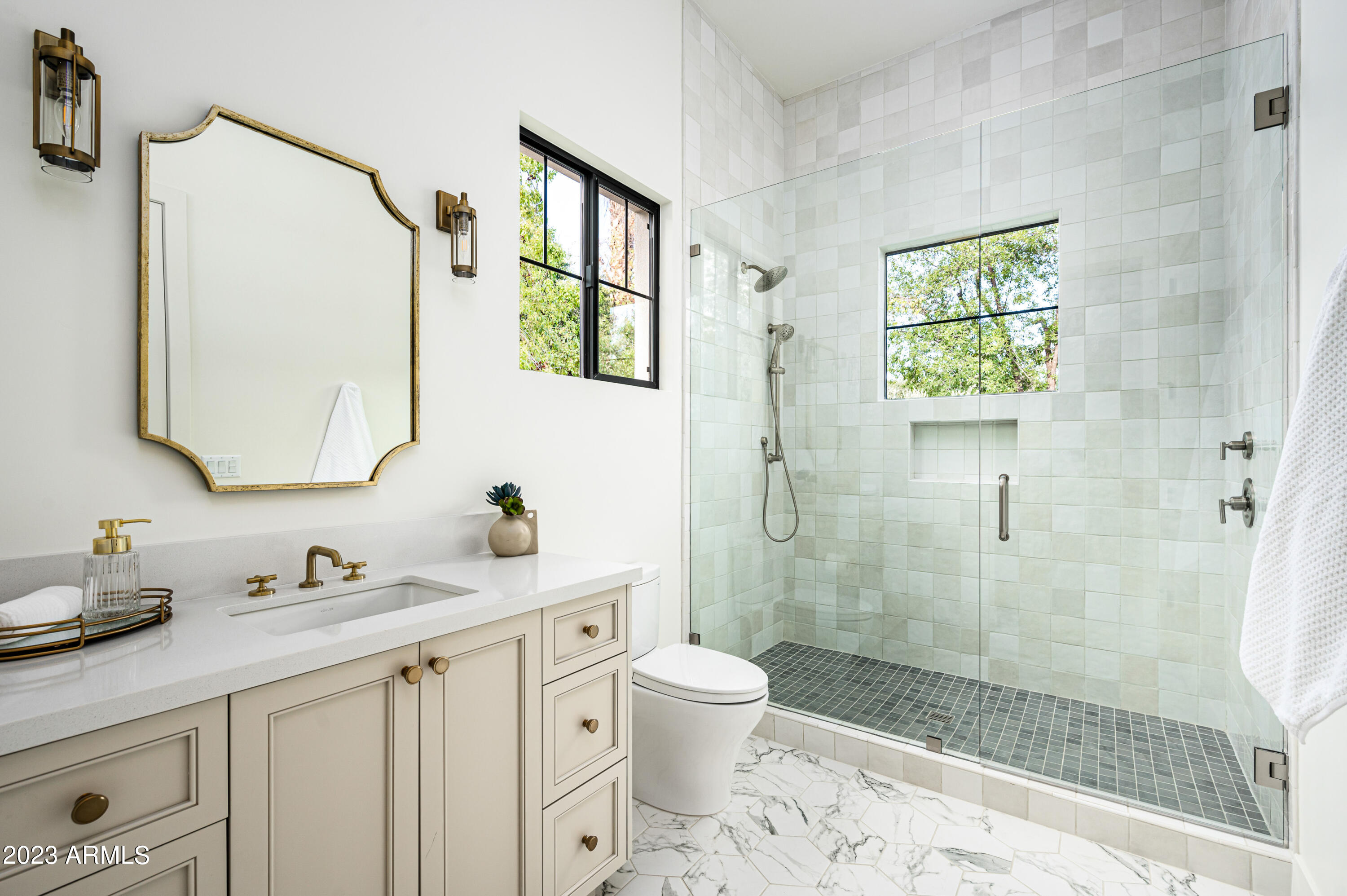 ORANGEWOOD LOT 20 BLOCK 5 - Residential