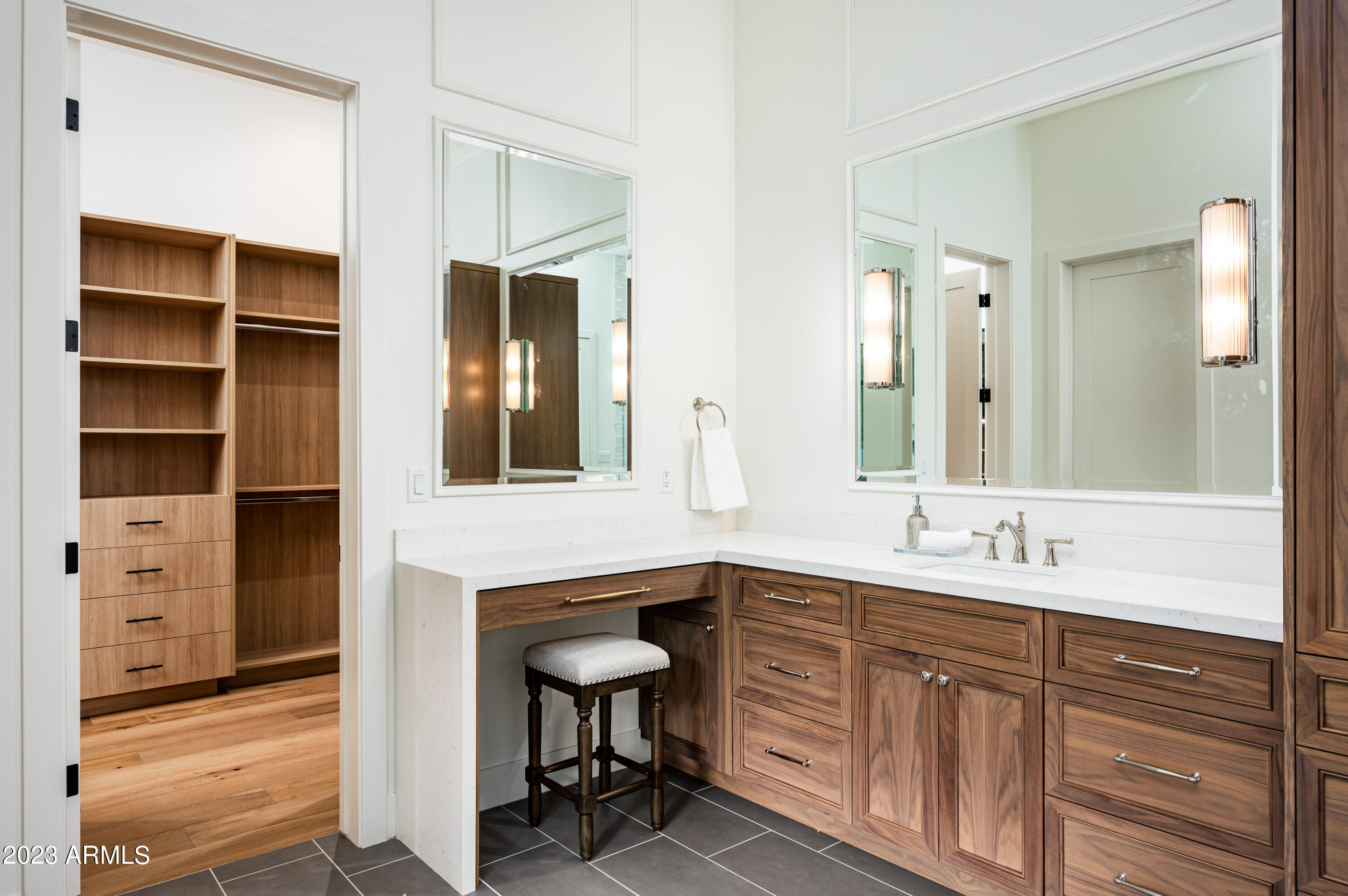 ORANGEWOOD LOT 20 BLOCK 5 - Residential
