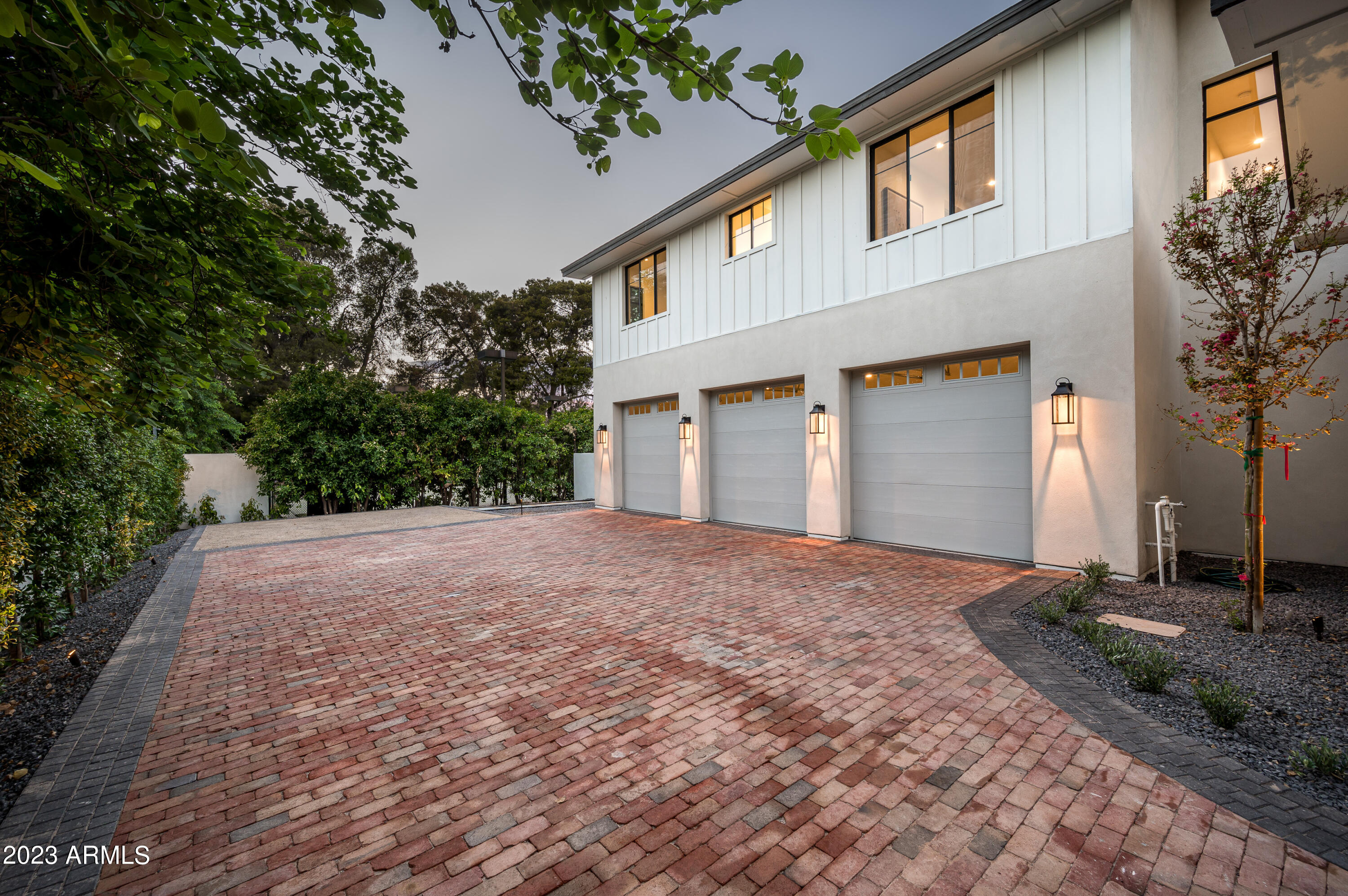 ORANGEWOOD LOT 20 BLOCK 5 - Residential