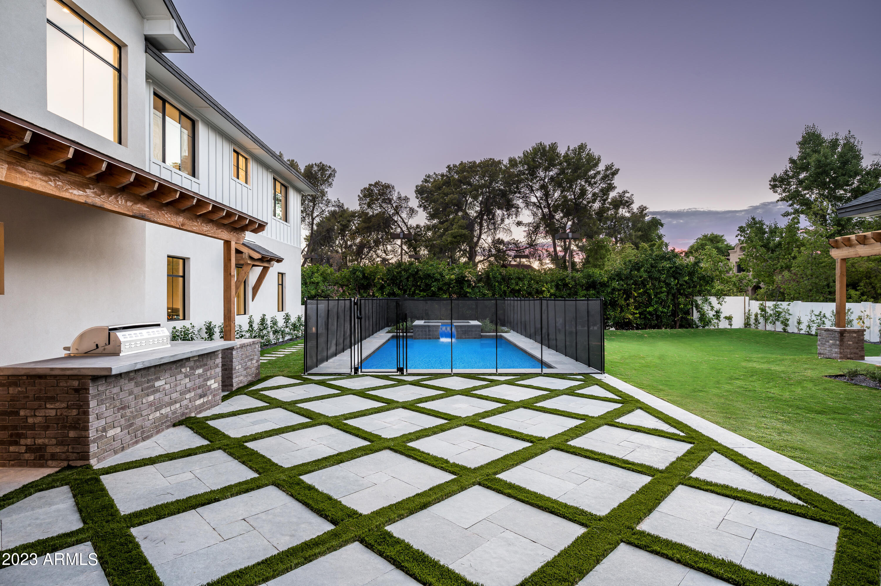 ORANGEWOOD LOT 20 BLOCK 5 - Residential