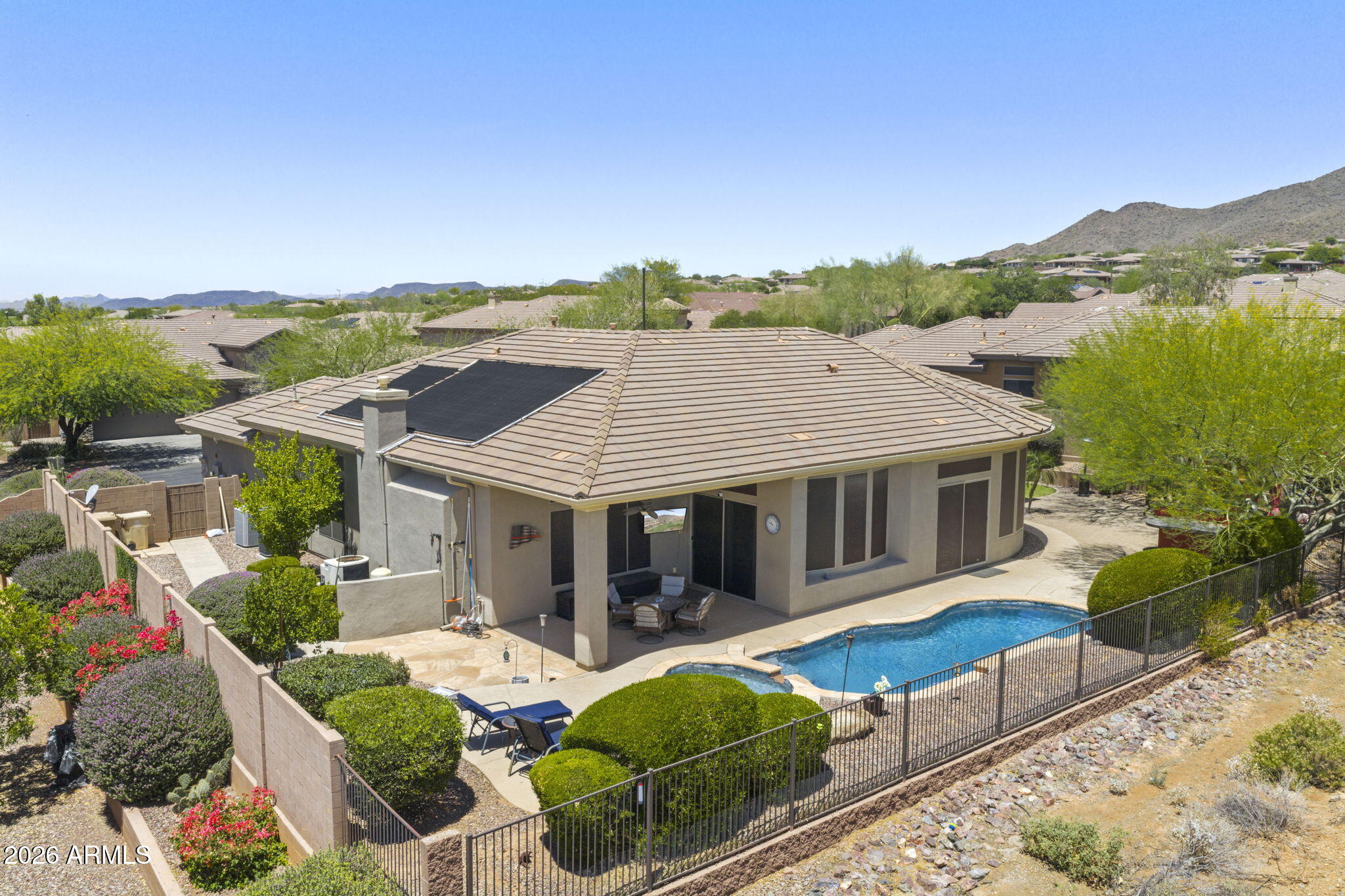 ANTHEM COUNTRY CLUB - Residential