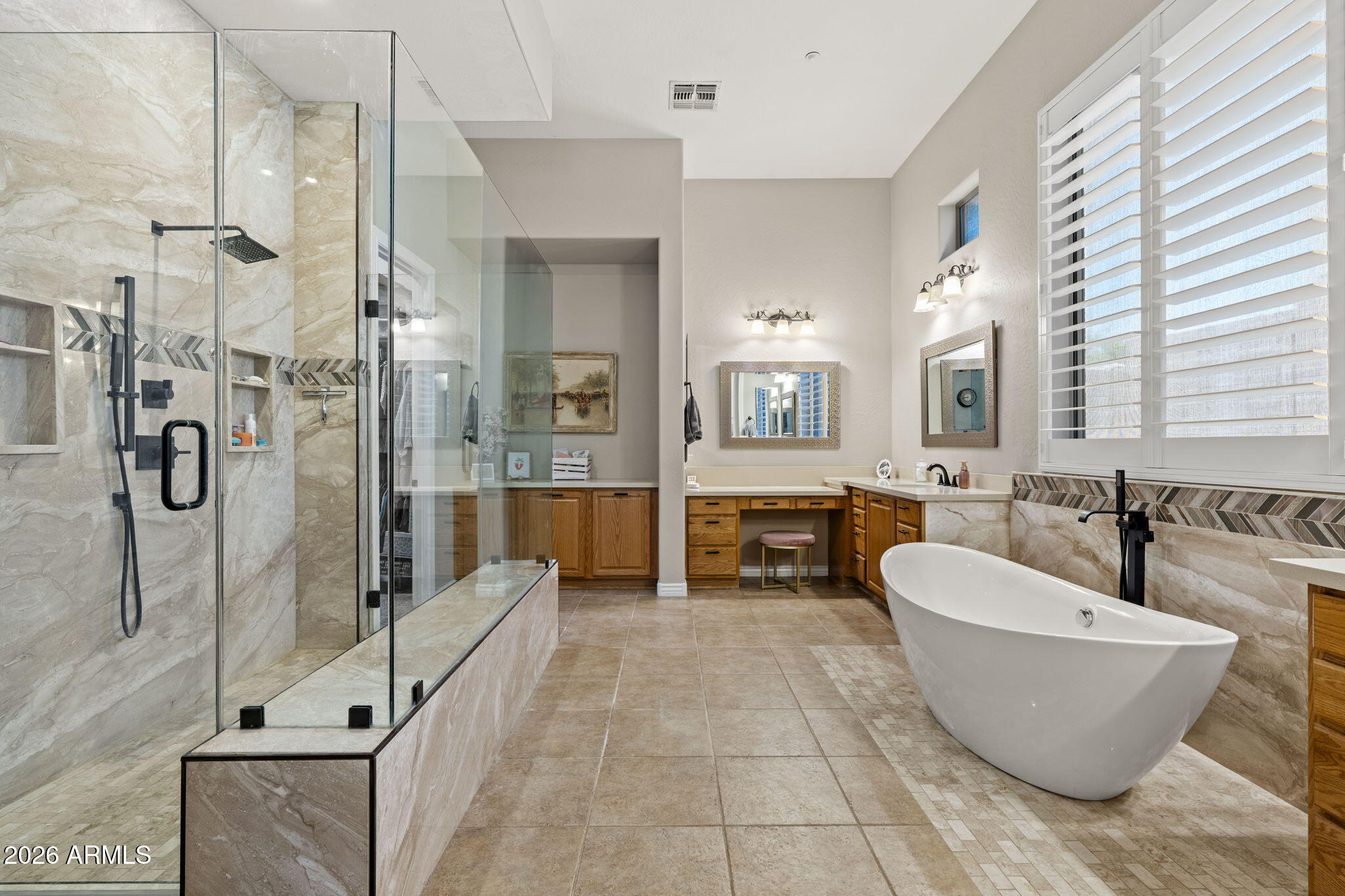 ANTHEM COUNTRY CLUB - Residential