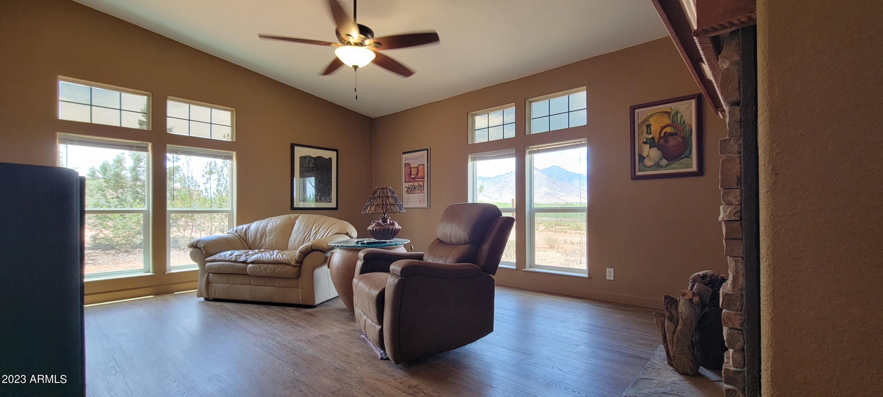 PALOMINAS RANCHES UNIT 1 - Residential
