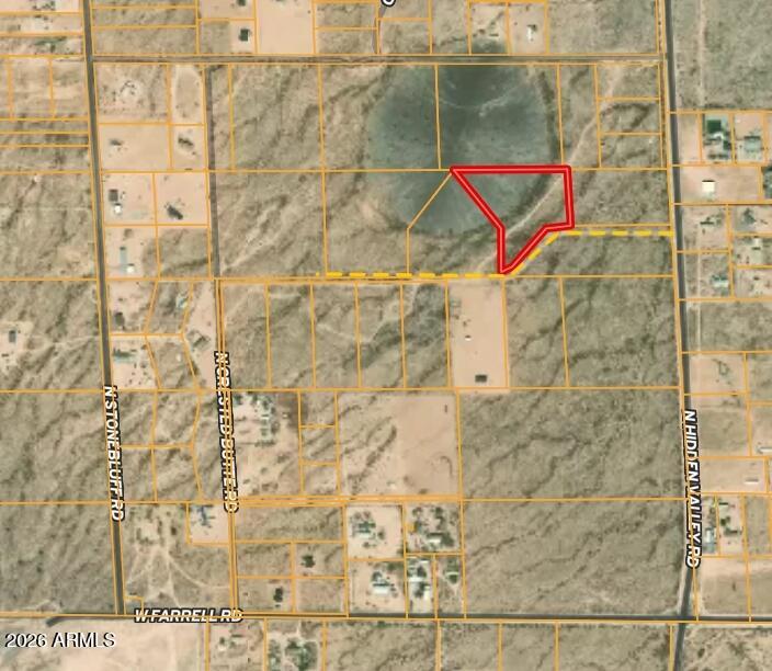 4 acres of mountain views. Prime property ready to be developed. Build your dream home or split into smaller lots, your options are limitless.