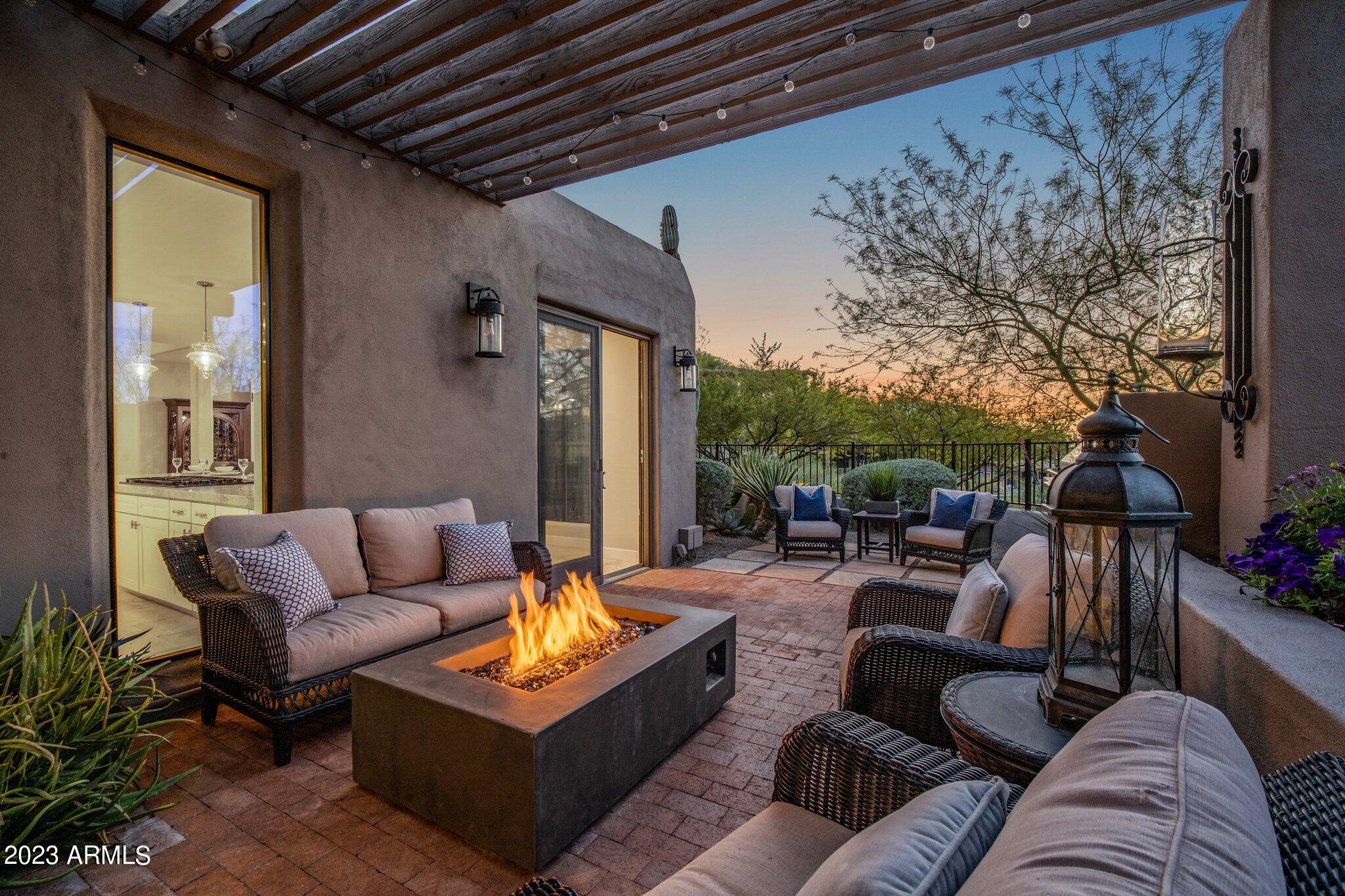 ECHO CANYON - Residential