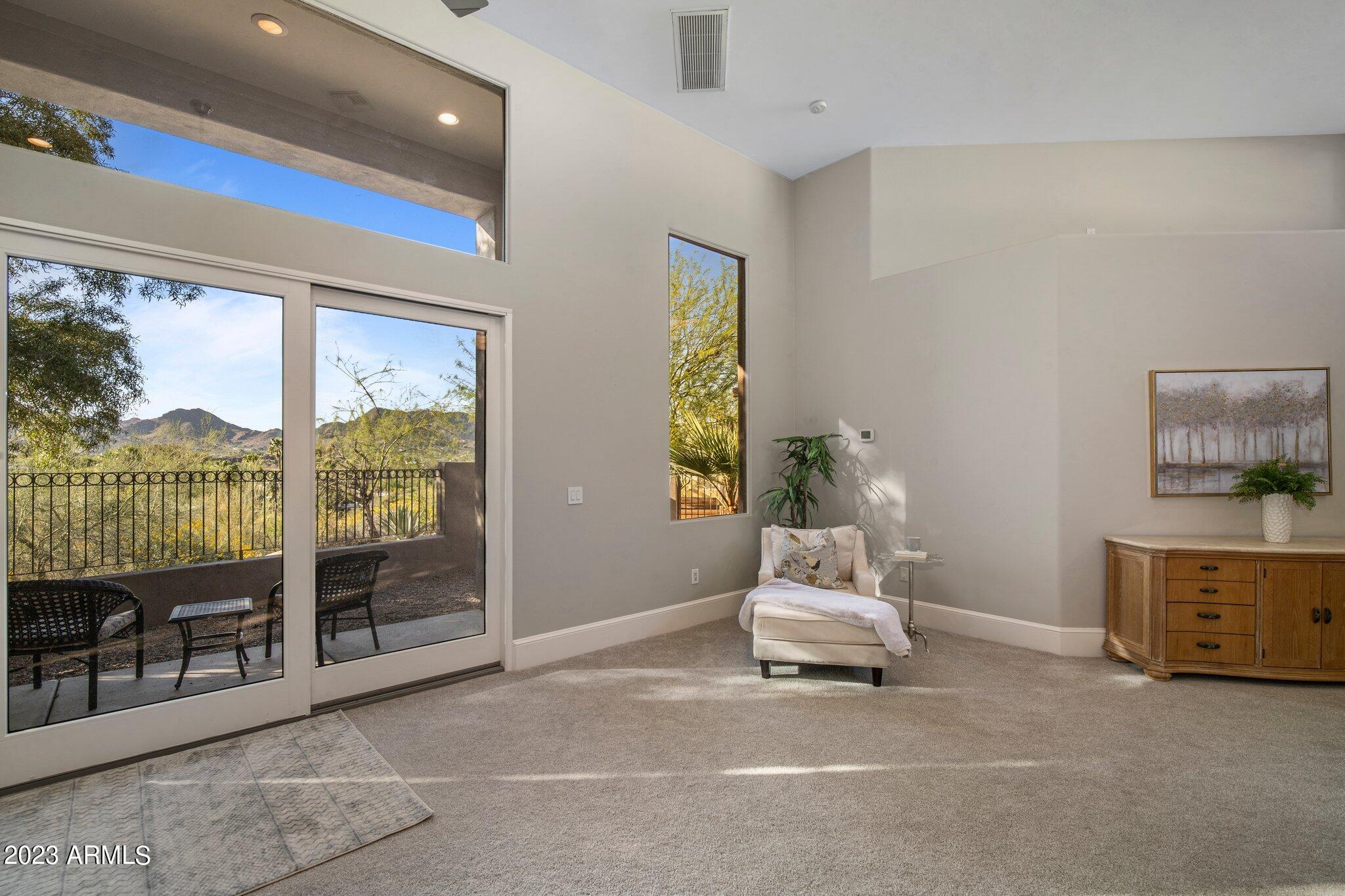 ECHO CANYON - Residential
