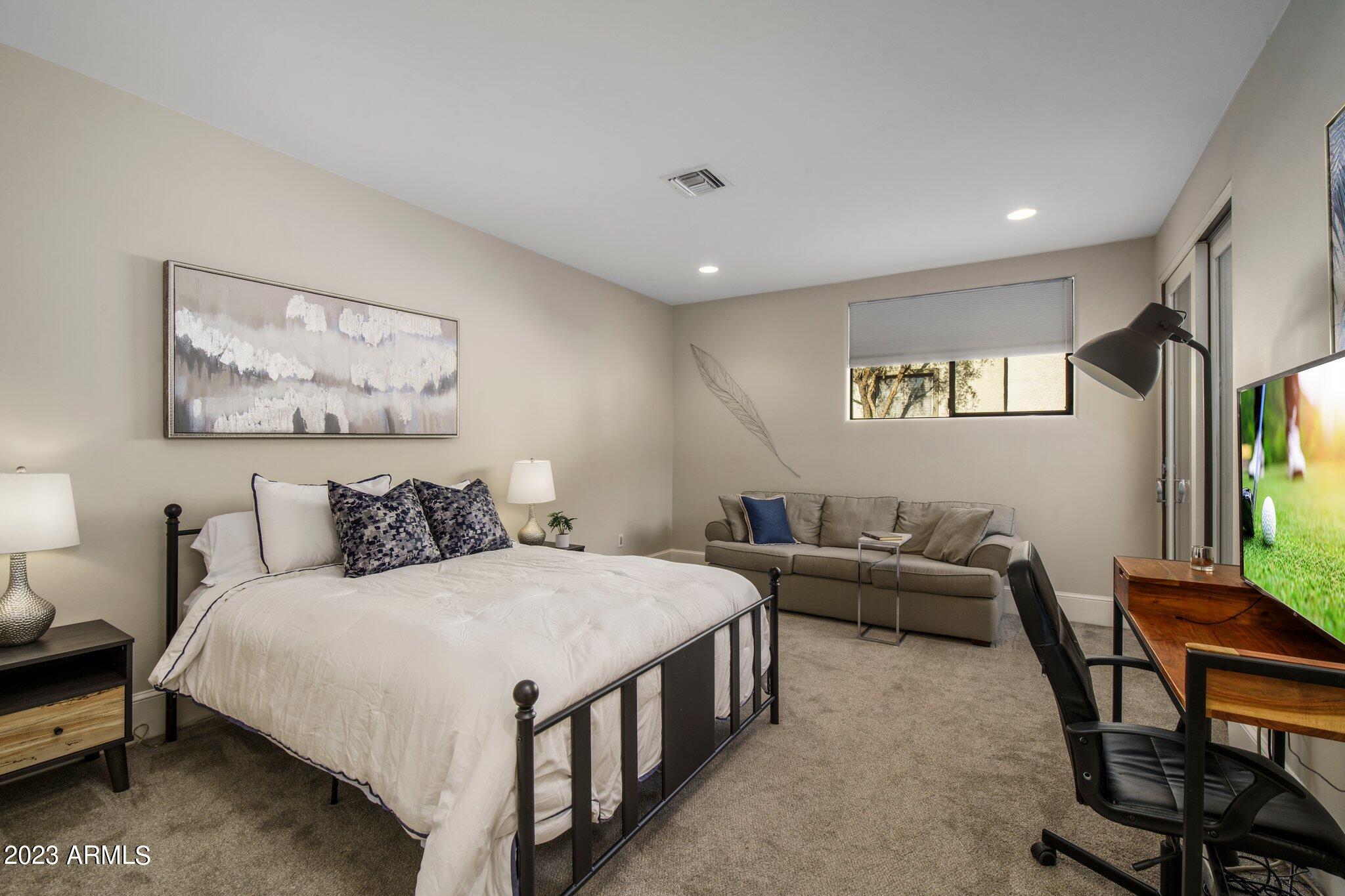 ECHO CANYON - Residential