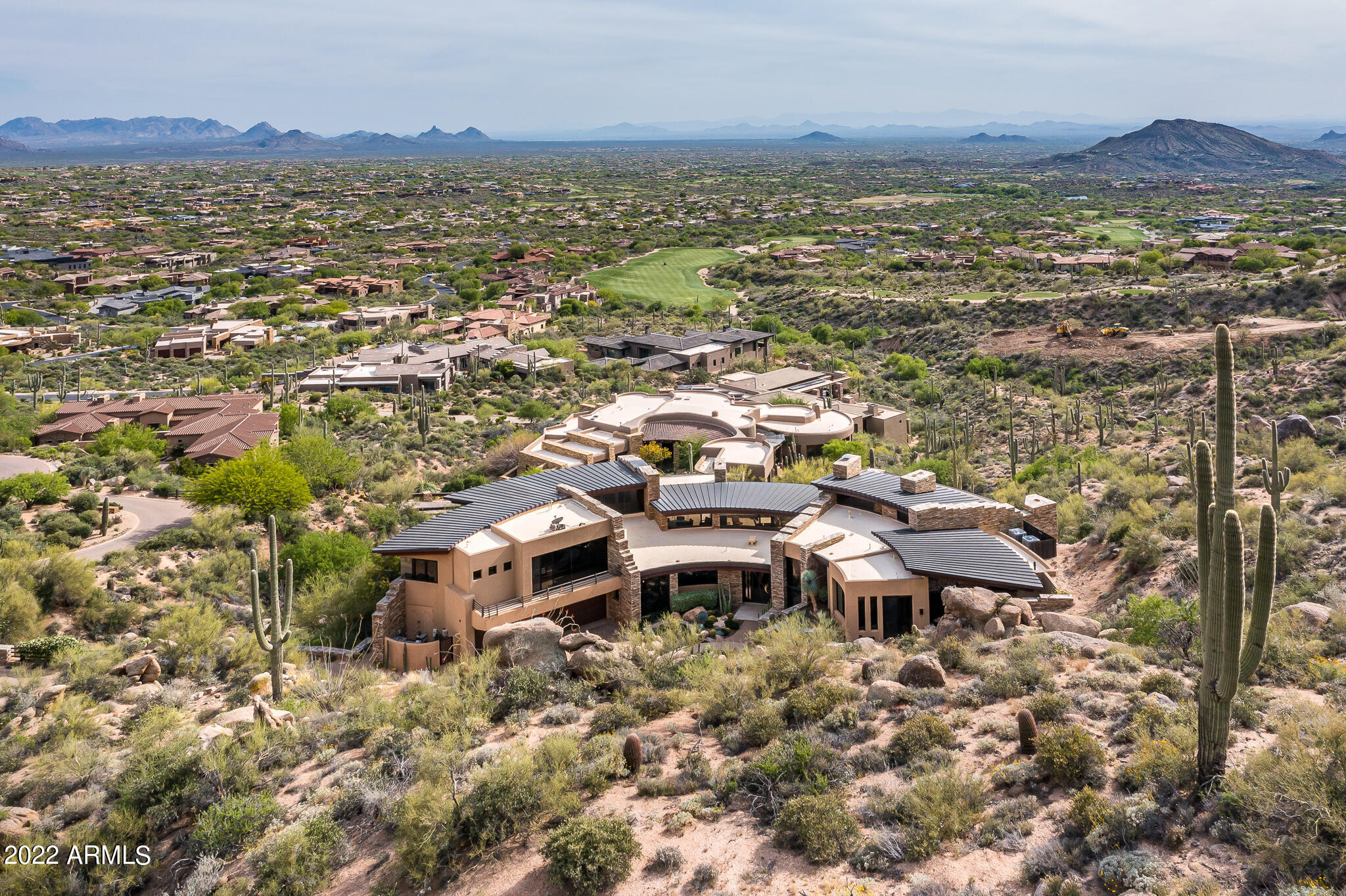 DESERT MOUNTAIN - Residential