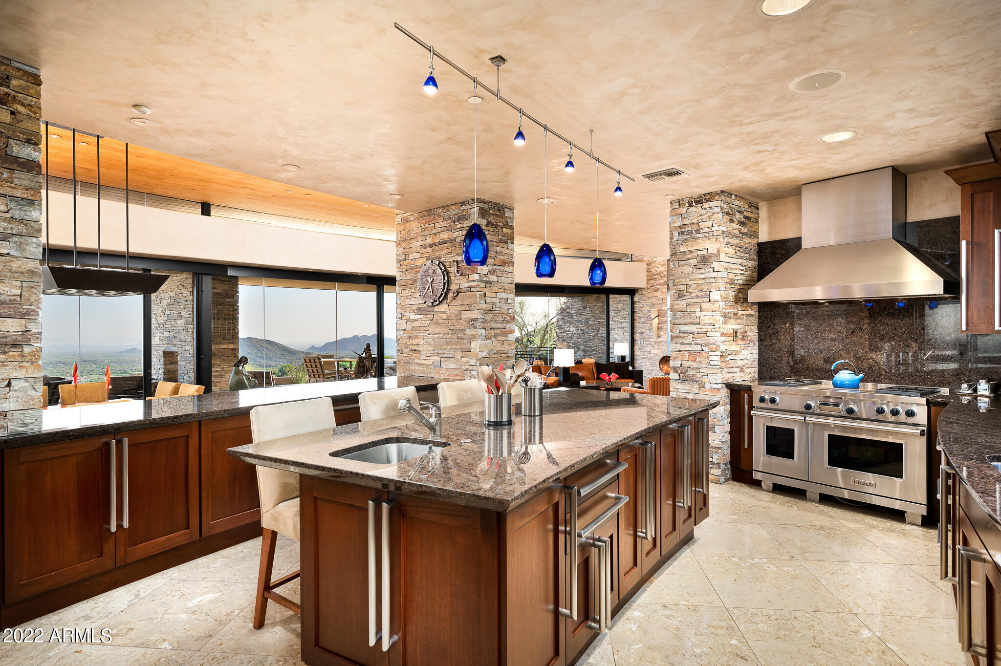 DESERT MOUNTAIN - Residential
