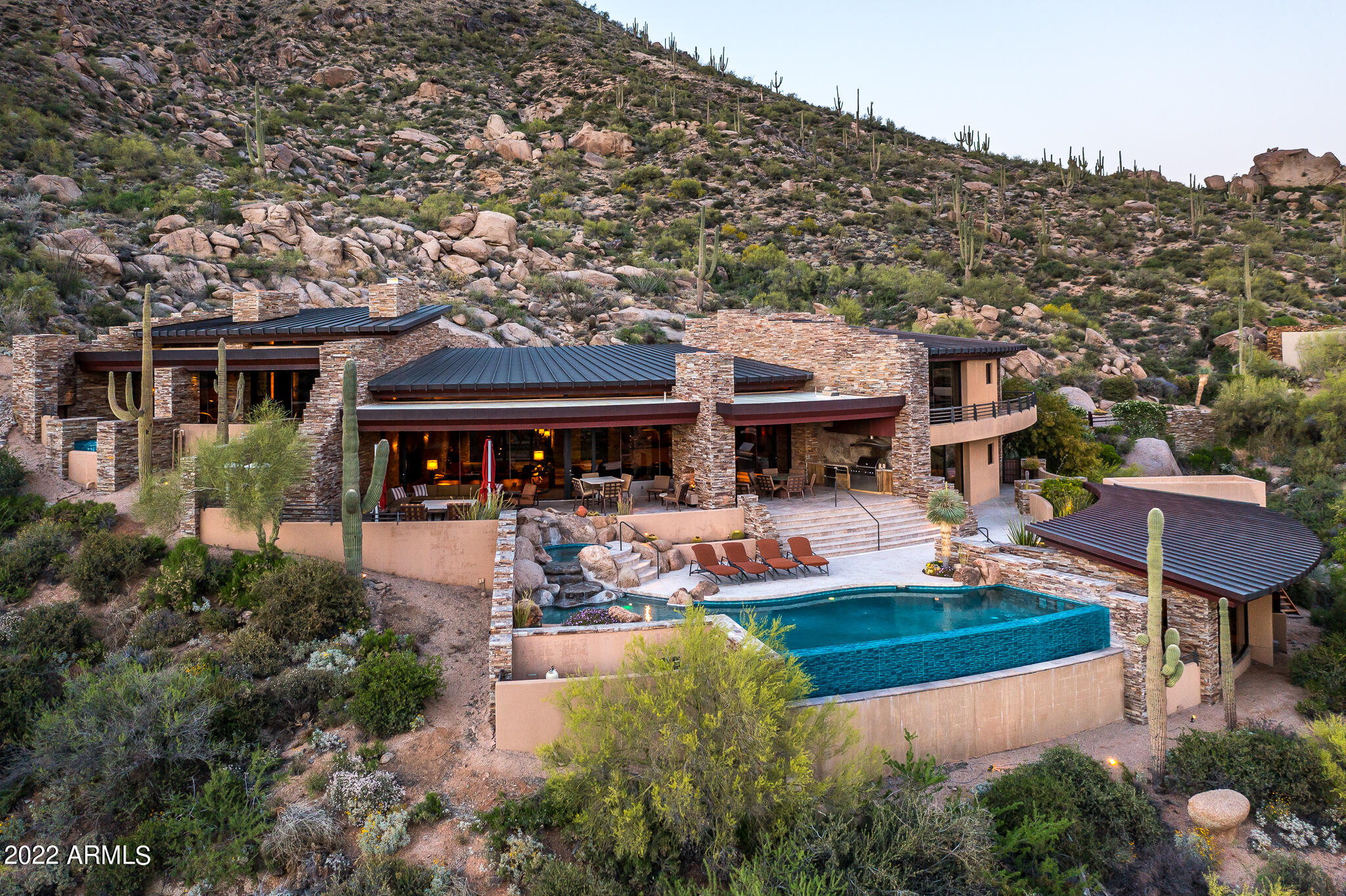 DESERT MOUNTAIN - Residential