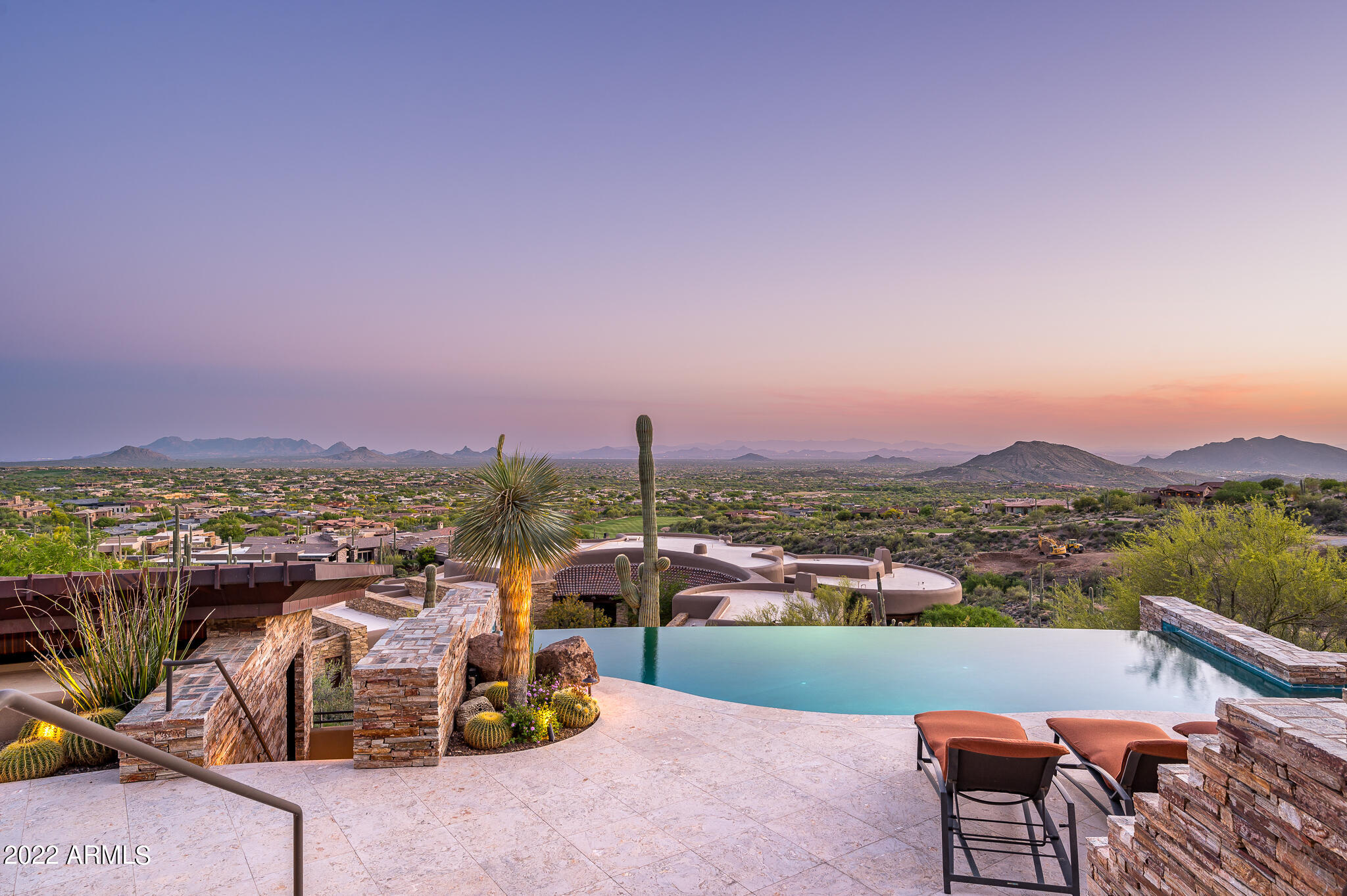 DESERT MOUNTAIN - Residential