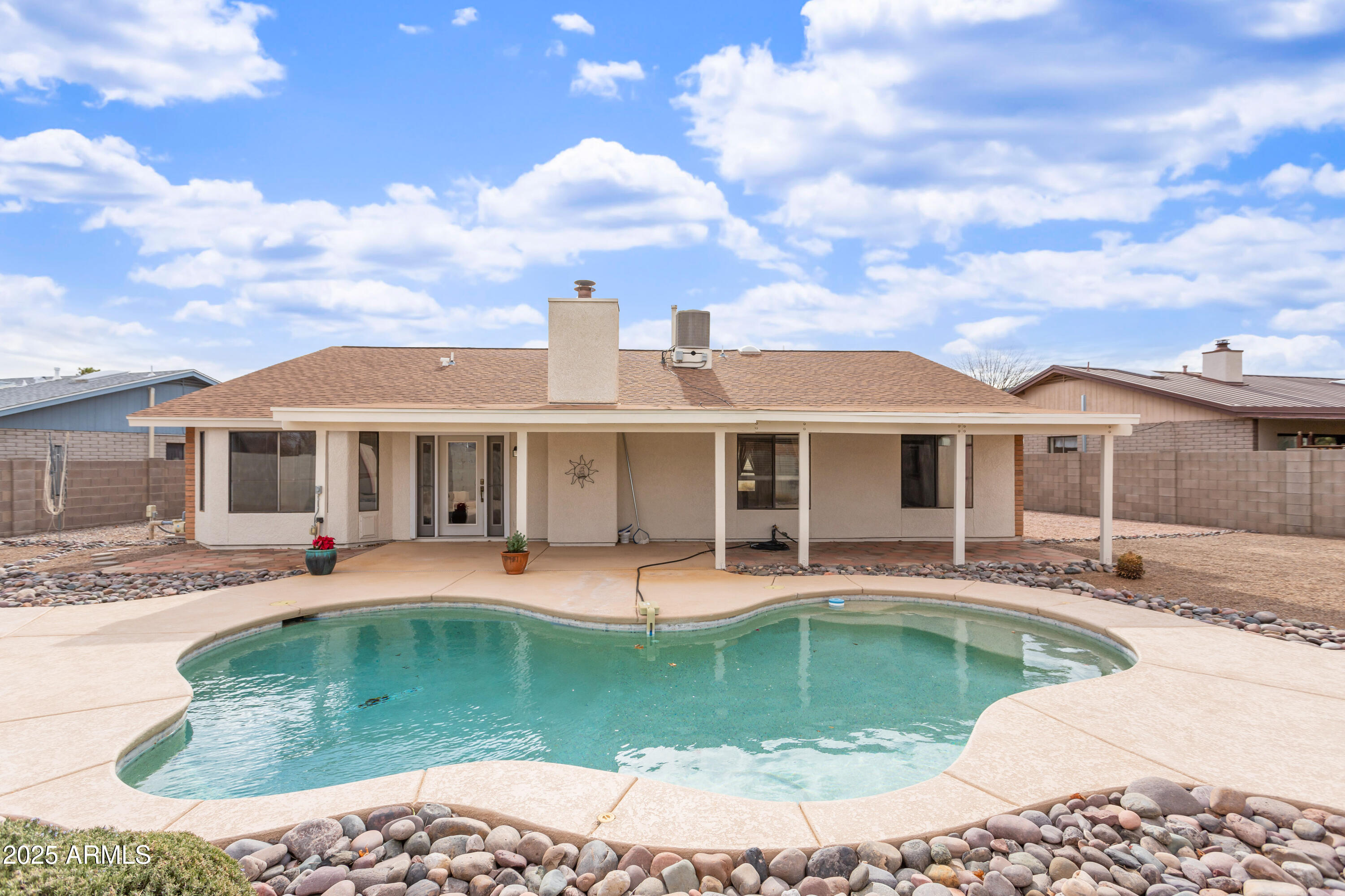 EAGLE RIDGE - Residential