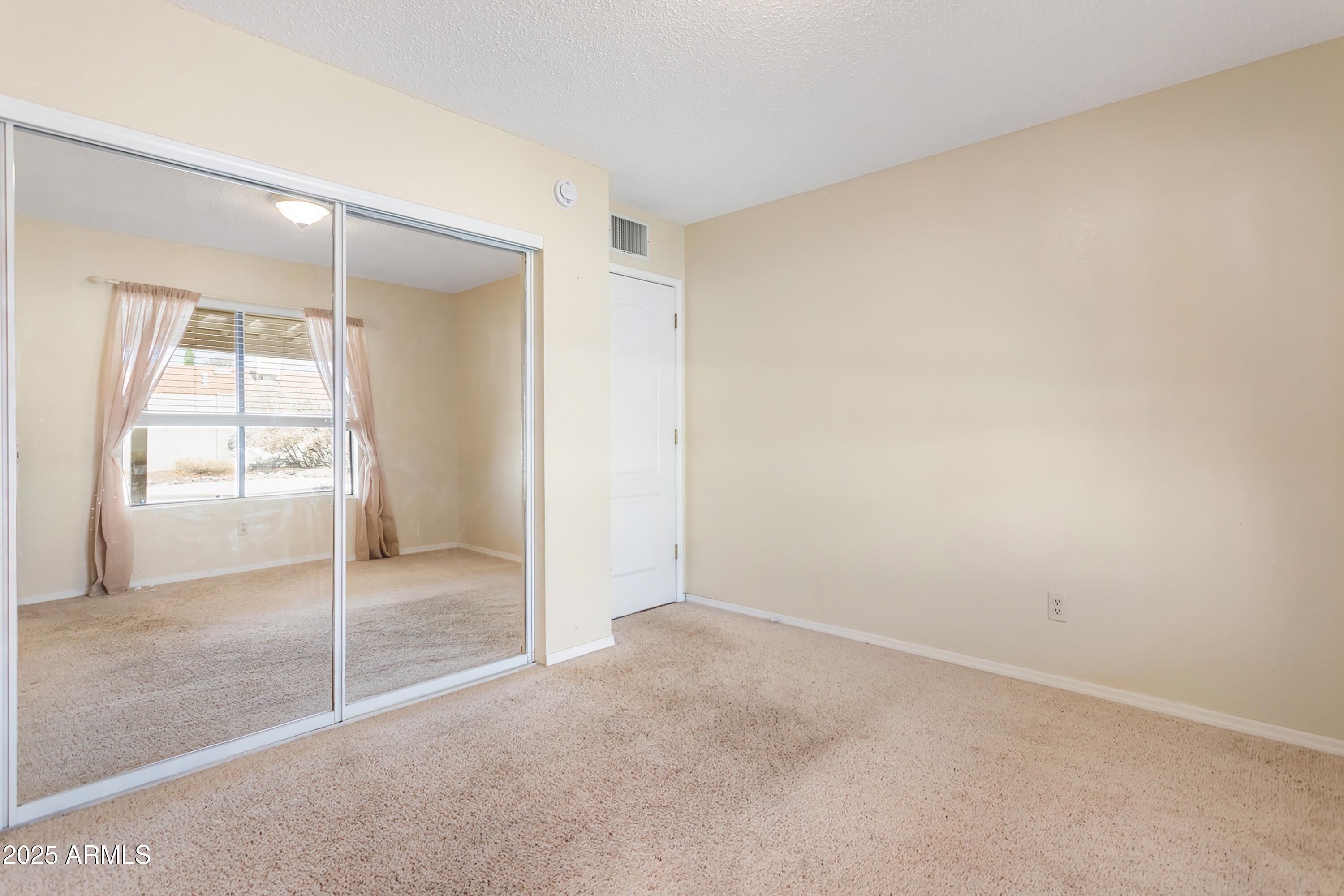 EAGLE RIDGE - Residential