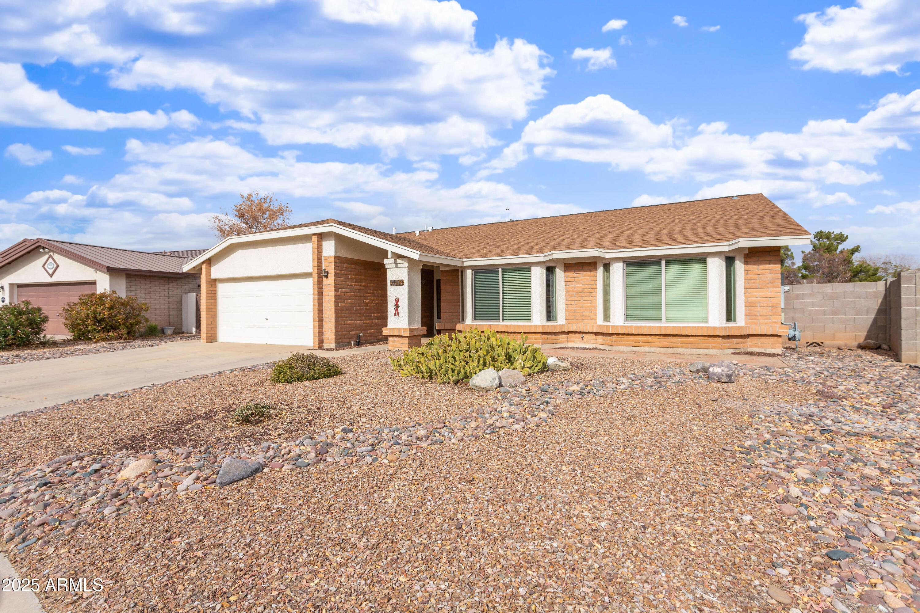EAGLE RIDGE - Residential