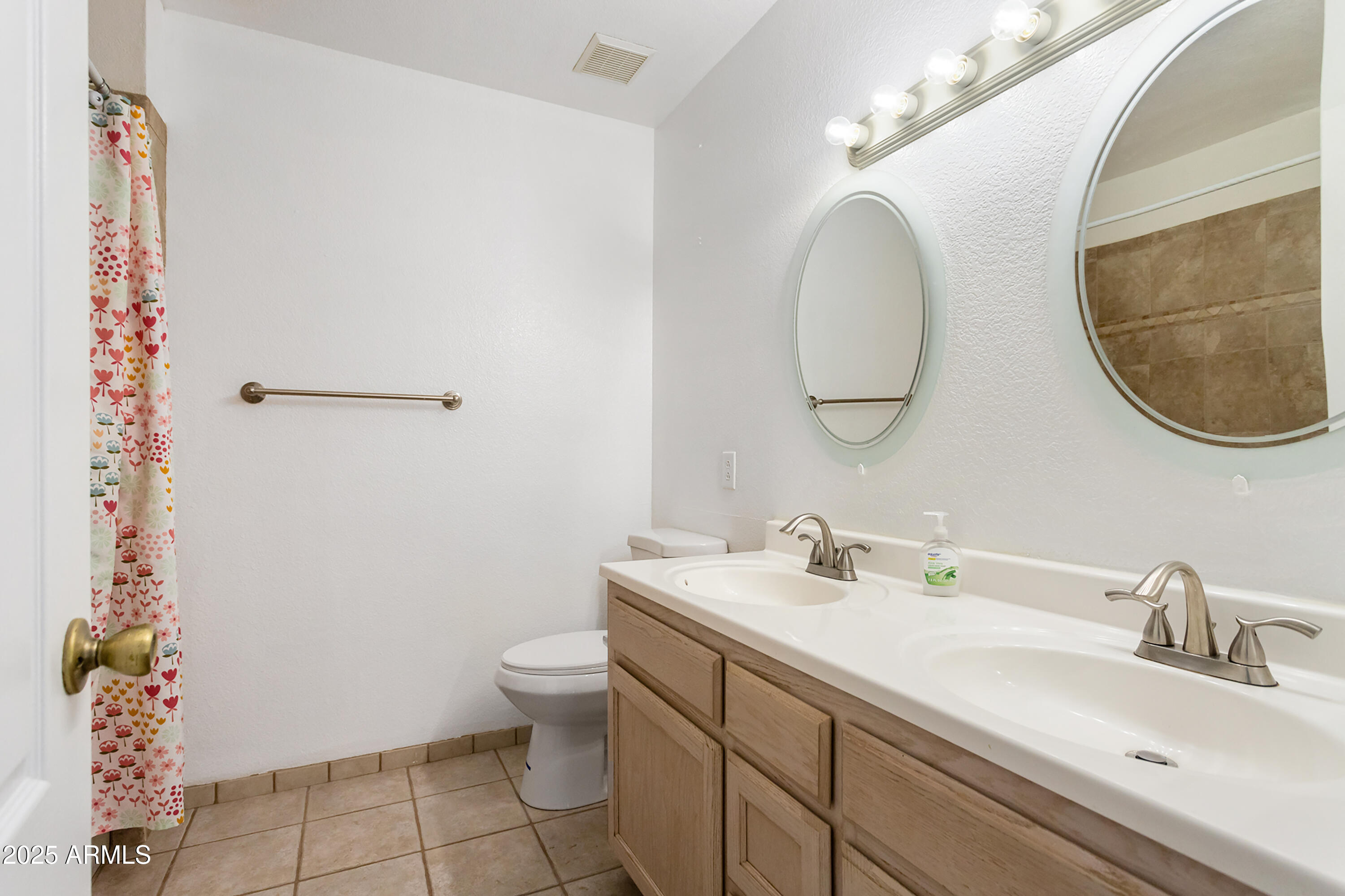 EAGLE RIDGE - Residential