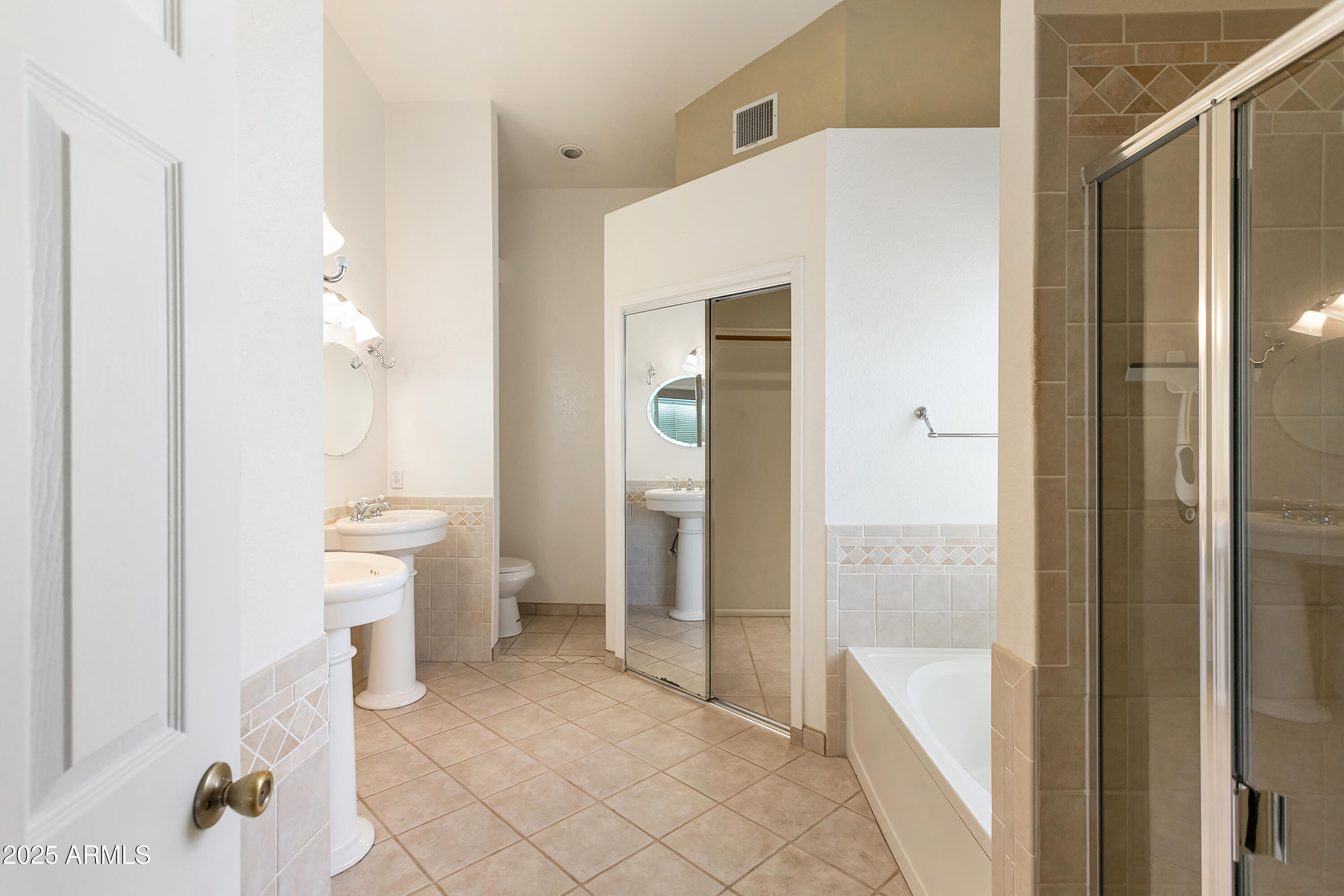 EAGLE RIDGE - Residential