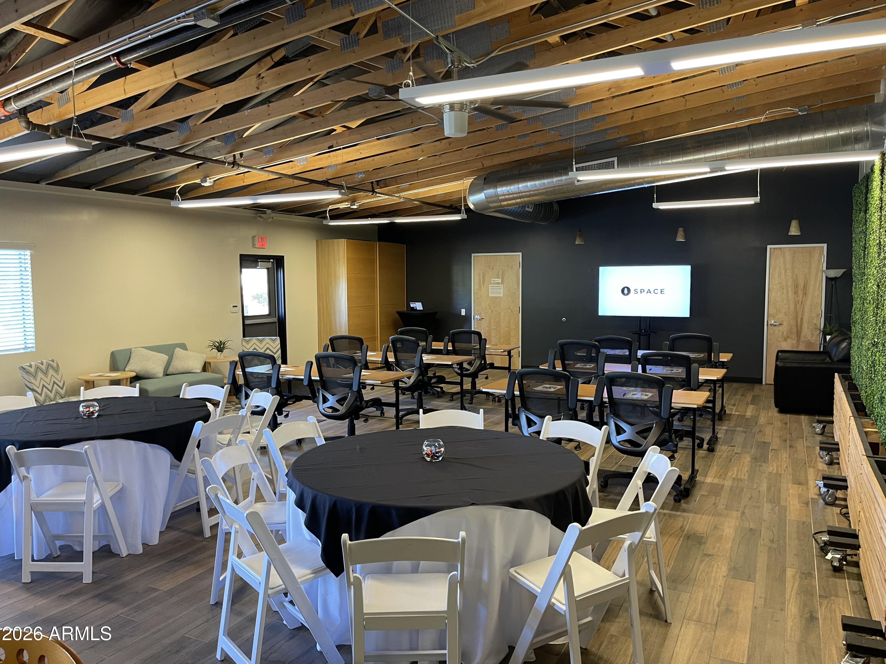 DRIFTWOOD PLAZA - Commercial Sale