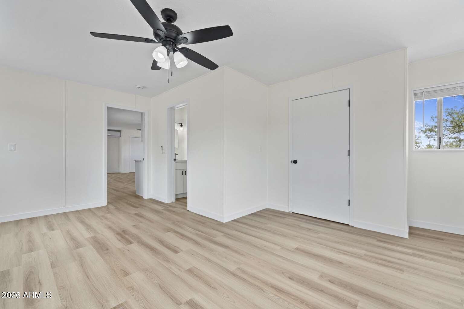 GOLDEN MEADOWS - Residential