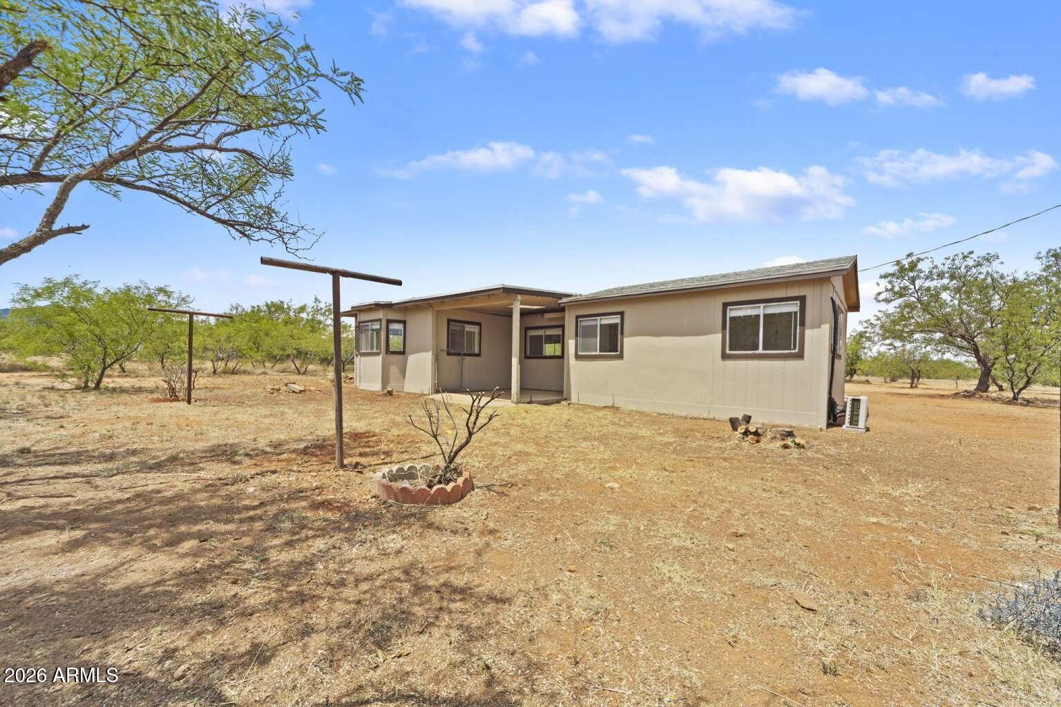 GOLDEN MEADOWS - Residential