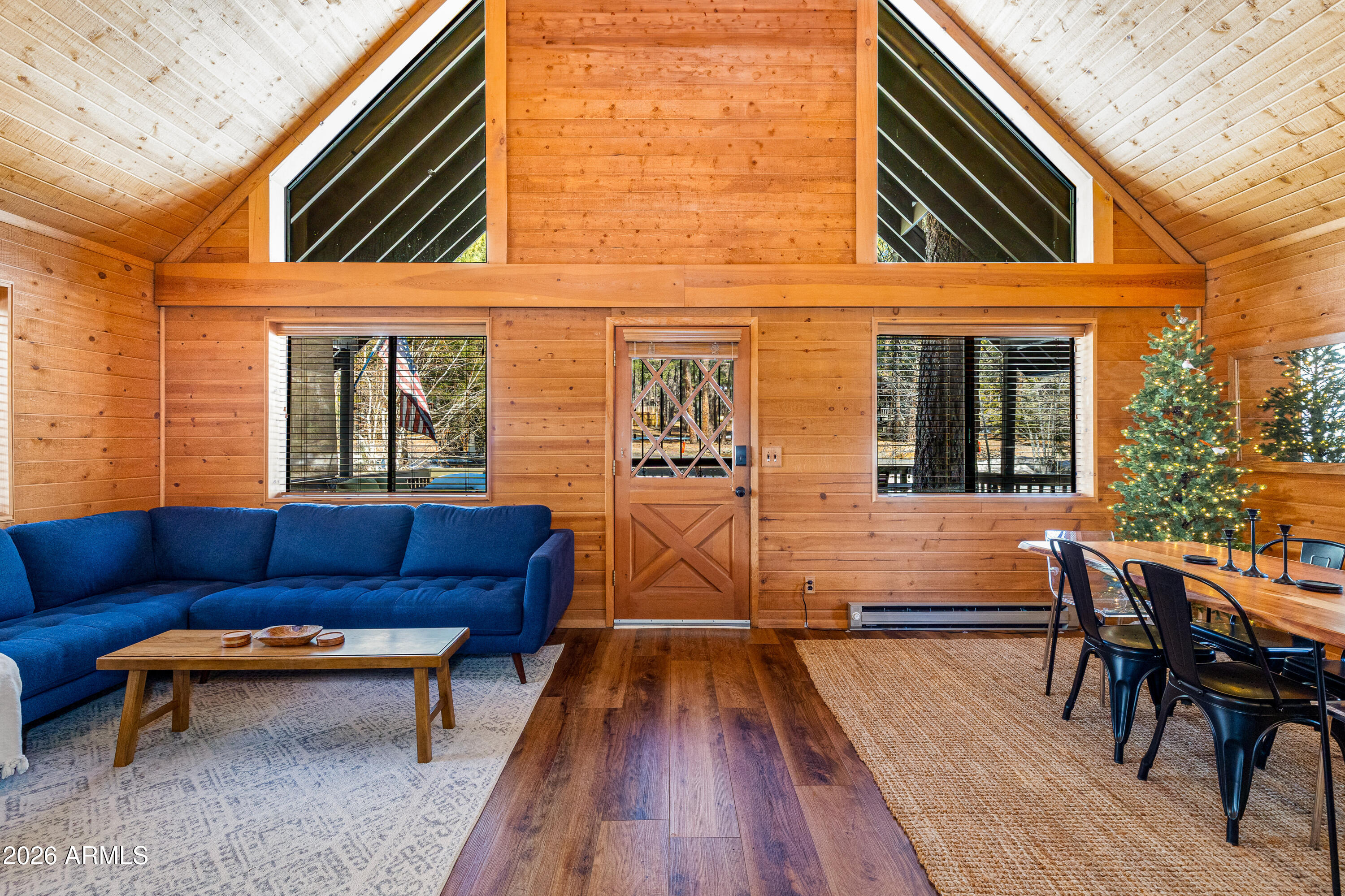 PINEWOOD 15 - Residential