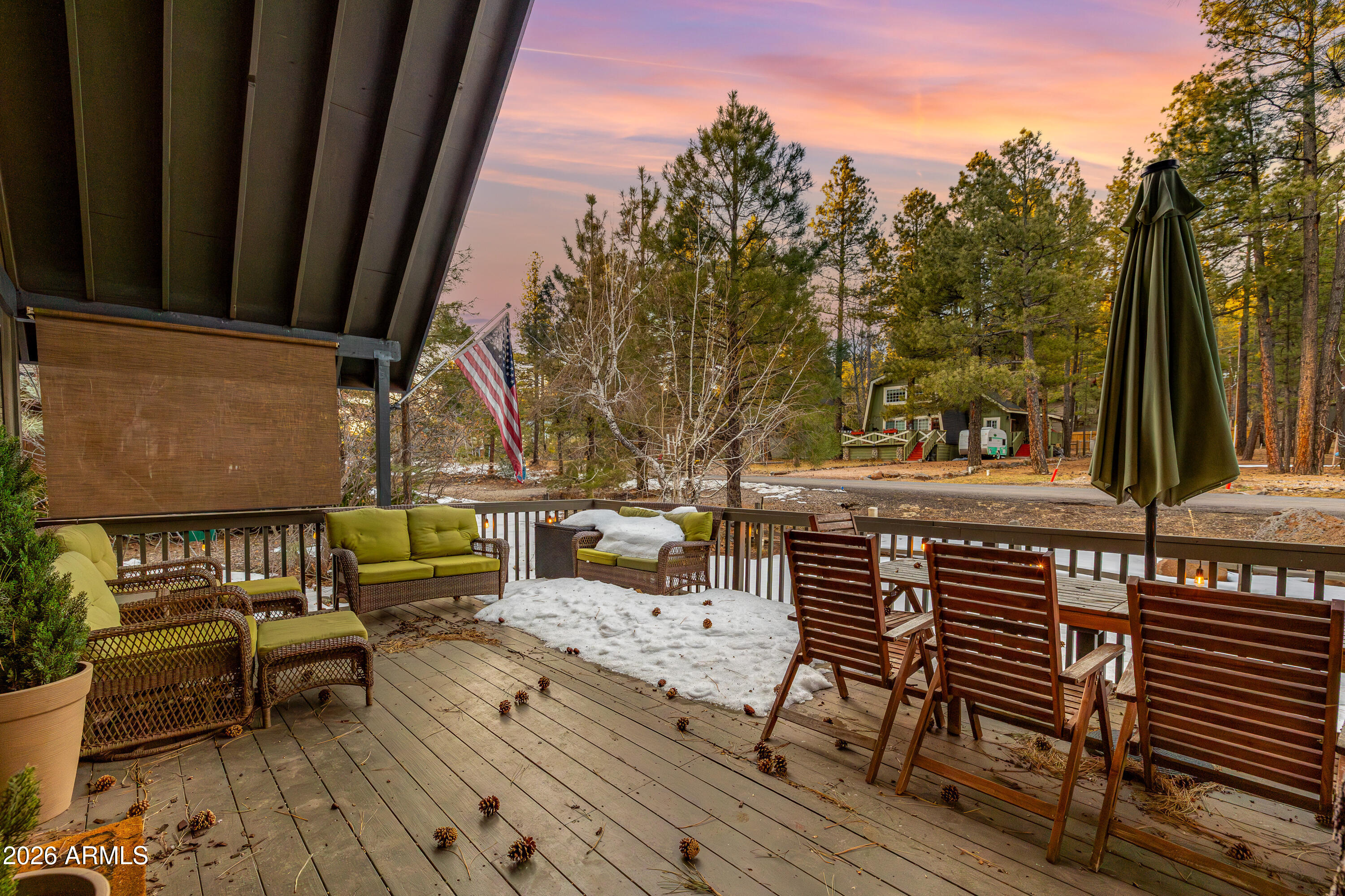 PINEWOOD 15 - Residential