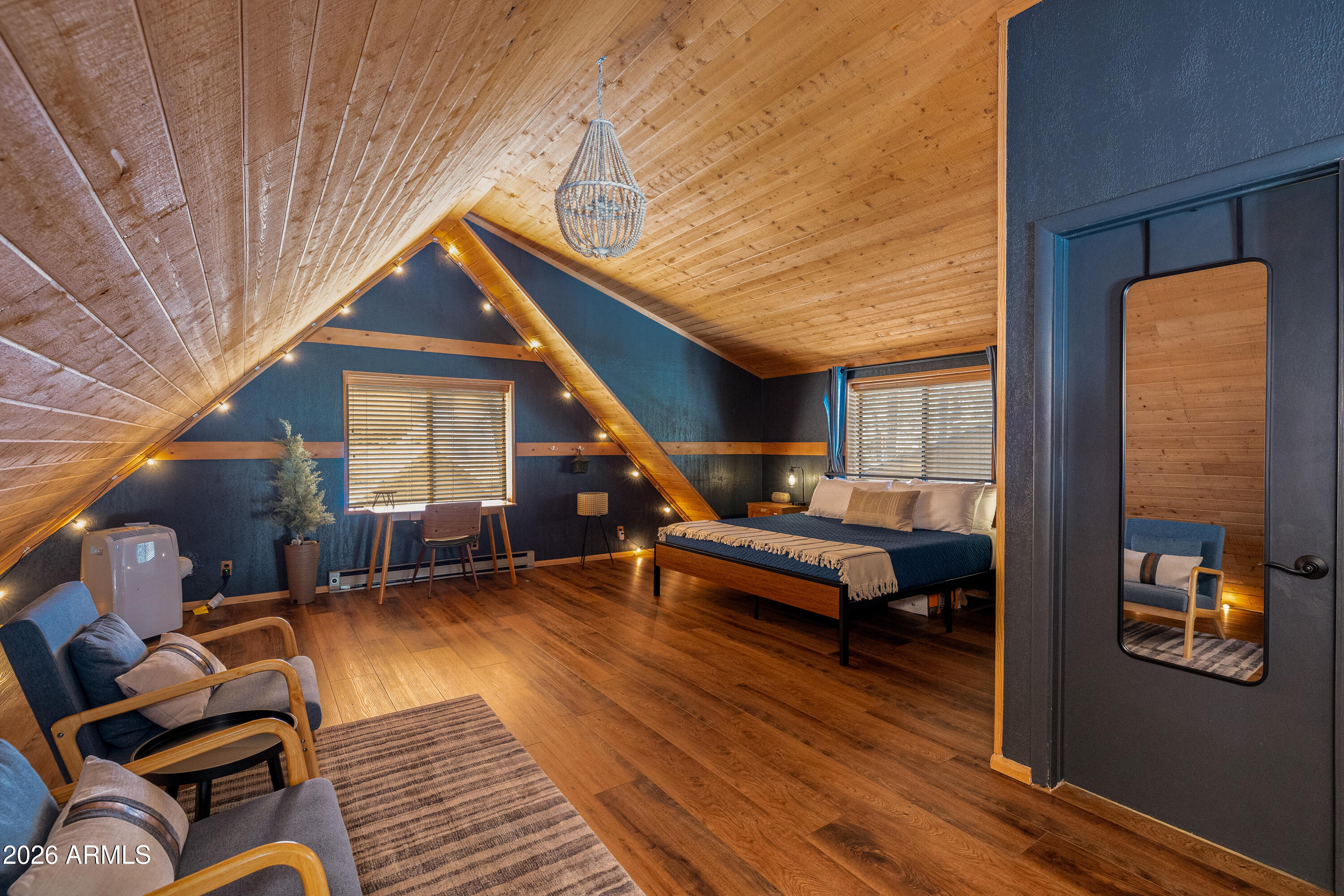 PINEWOOD 15 - Residential