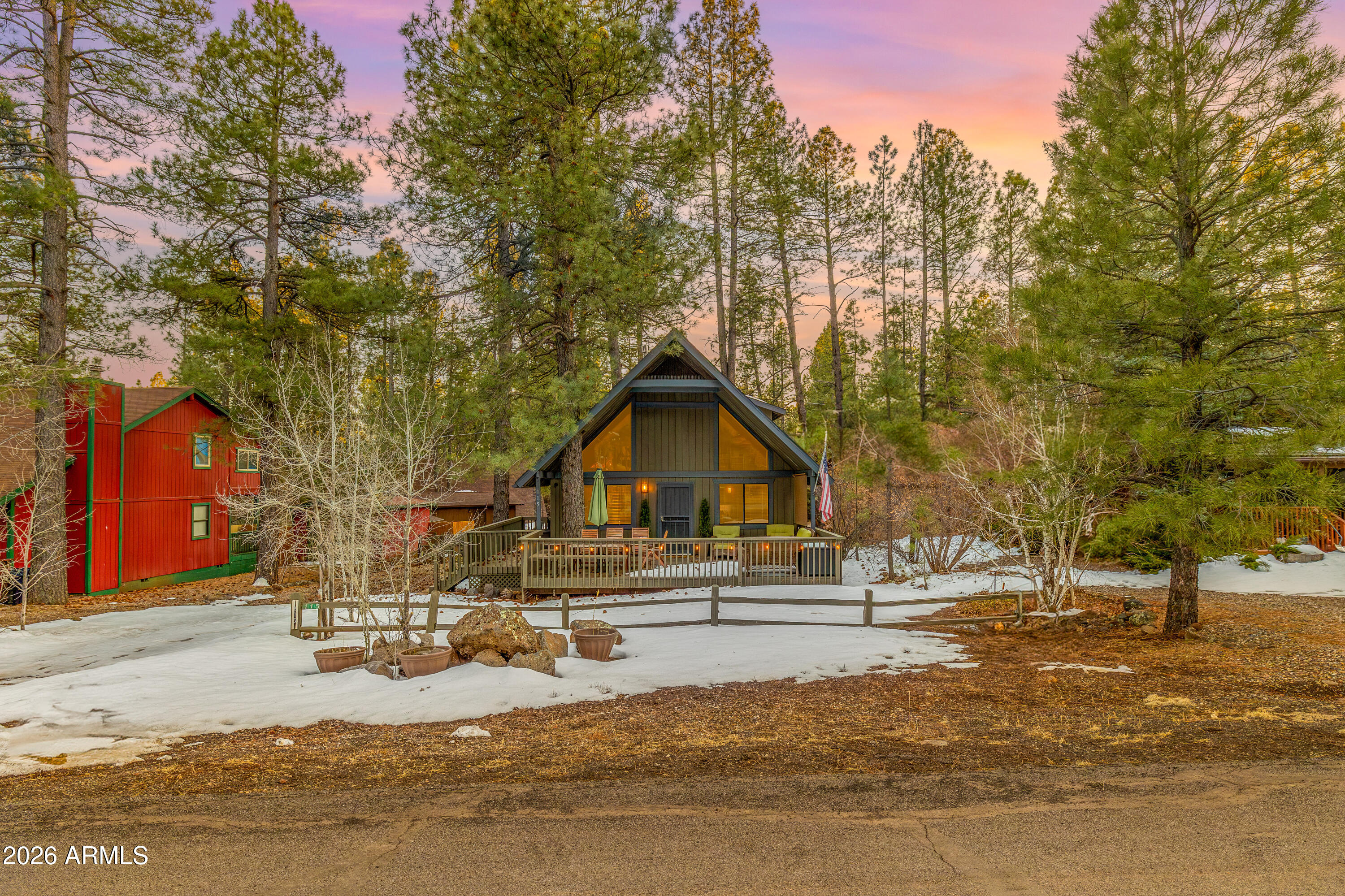 PINEWOOD 15 - Residential