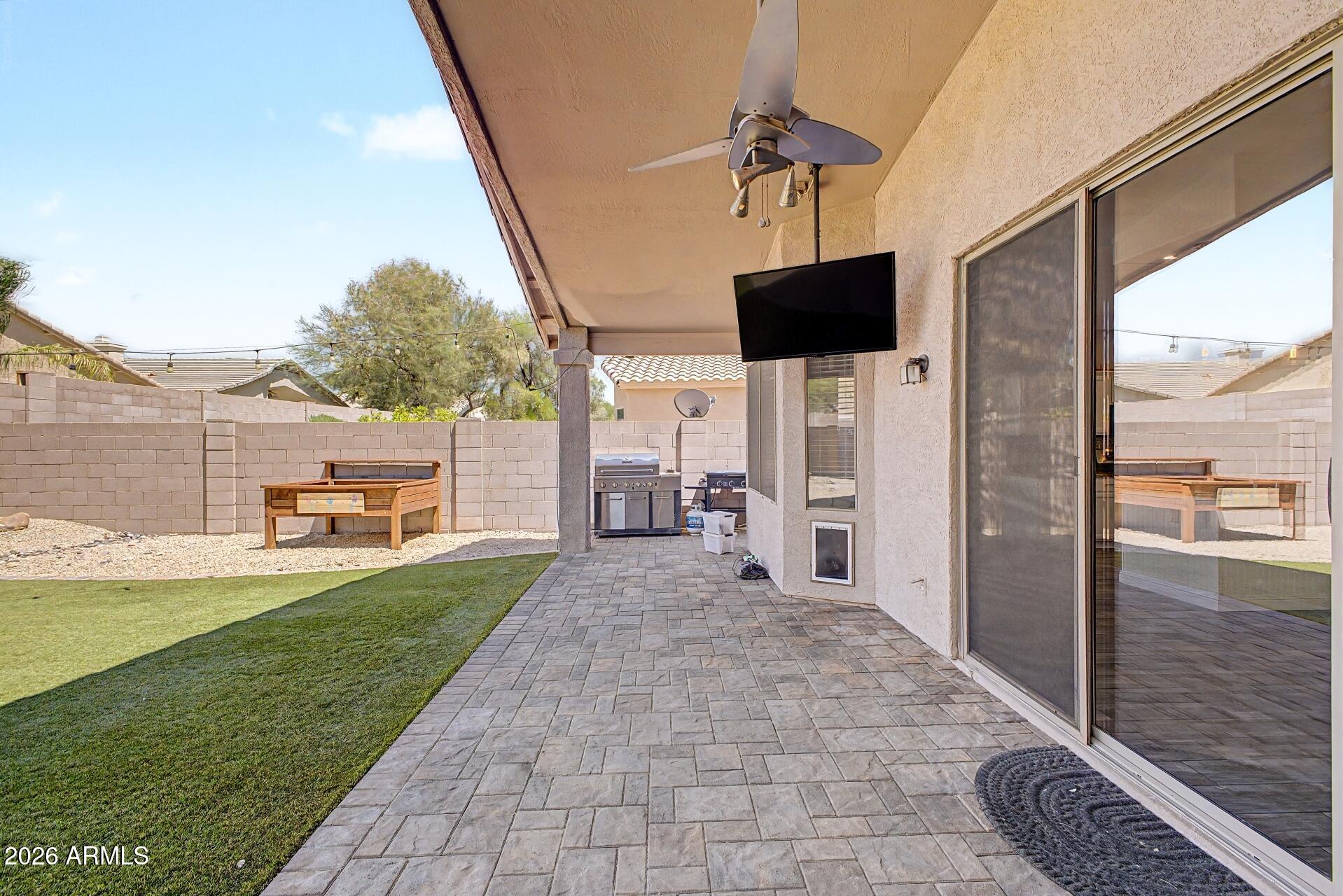 CRESCENT BUTTE - Residential